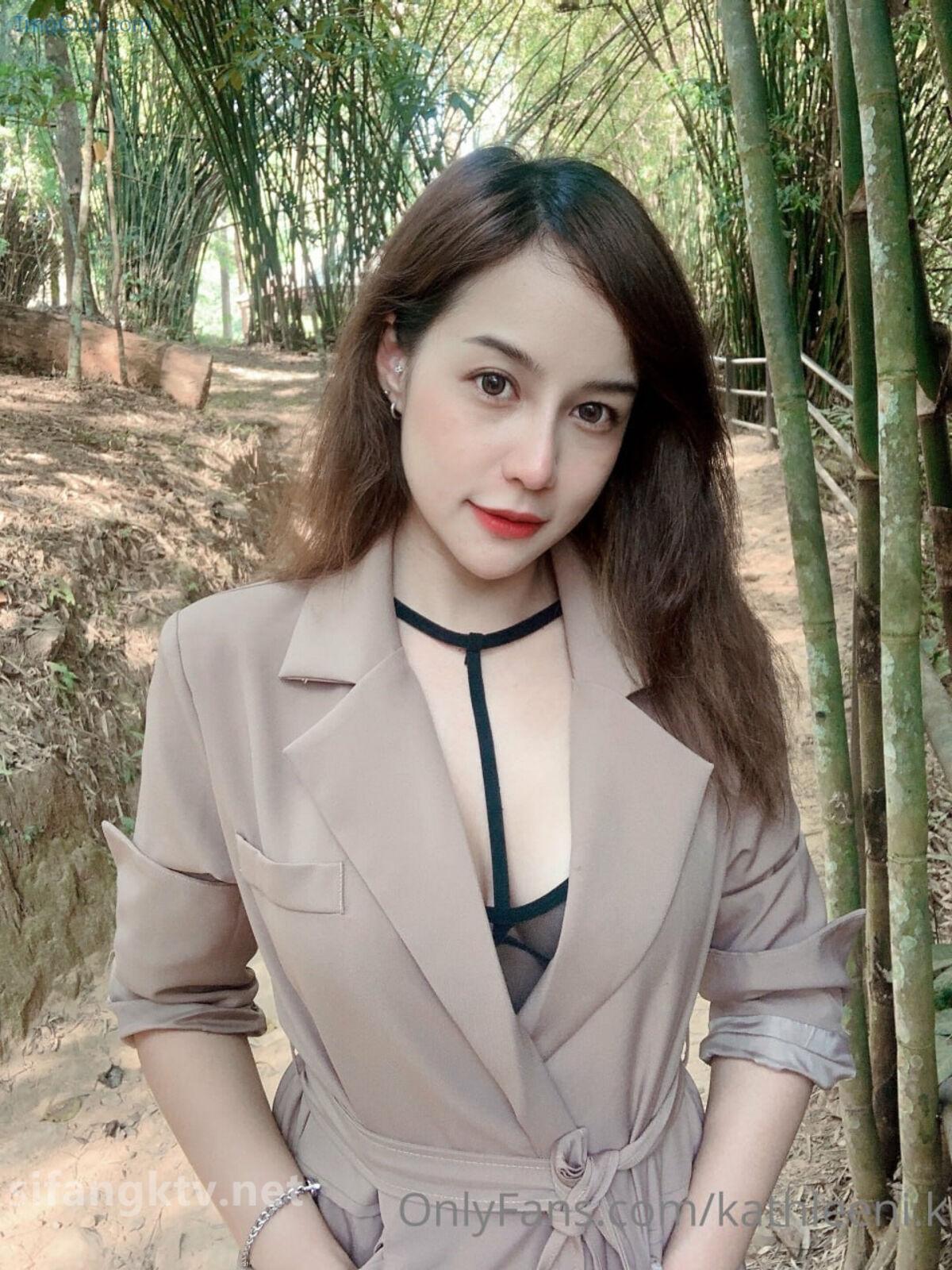 1765453062_298_Kathl-–-惊艳顶级身材大奶肥臀快乐女神私拍-Part04-62P.jpg 1765453062 298 Kathl – 惊艳顶级身材大奶肥臀快乐女神私拍 Part04 62P