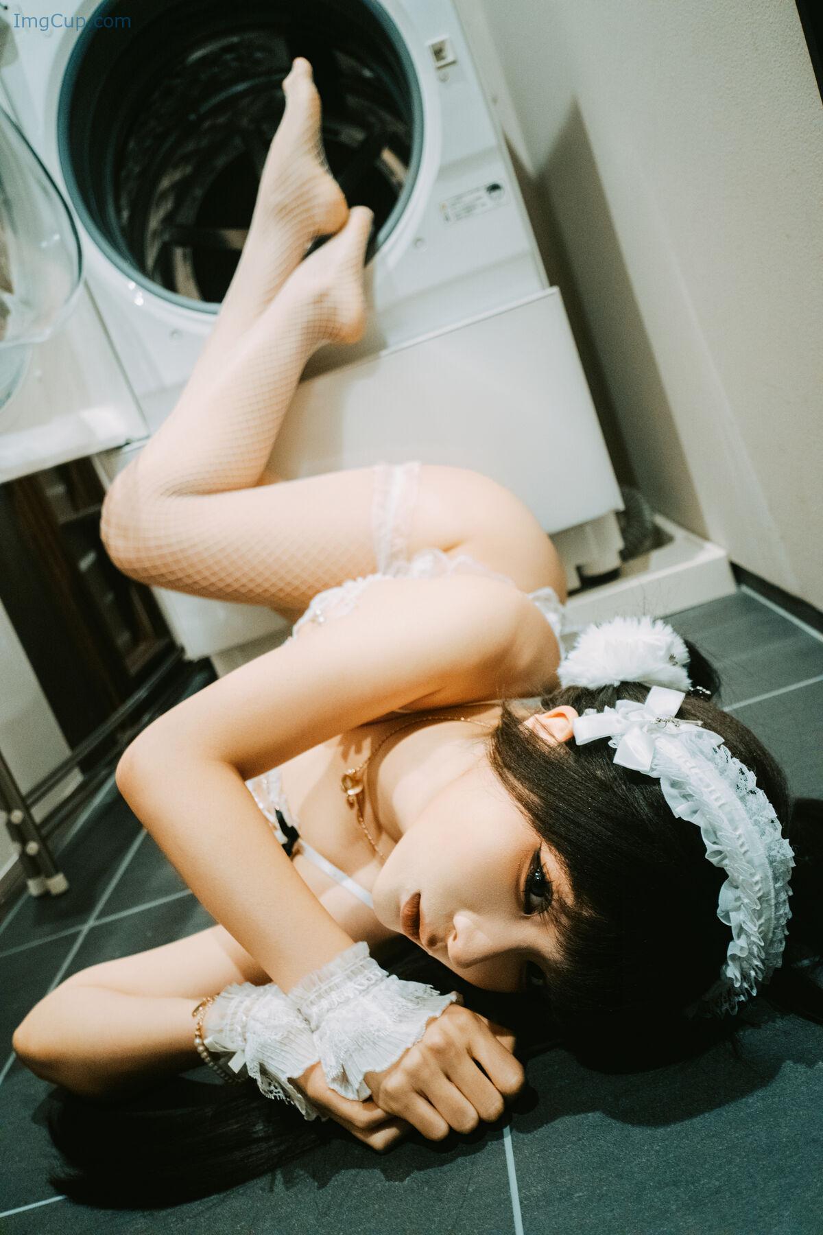 1765594284_693_Coser@蠢沫沫-chunmomo-–-秋寻上-Part01-58P.jpg 1765594284 693 Coser@蠢沫沫 chunmomo – 秋寻上 Part01 58P