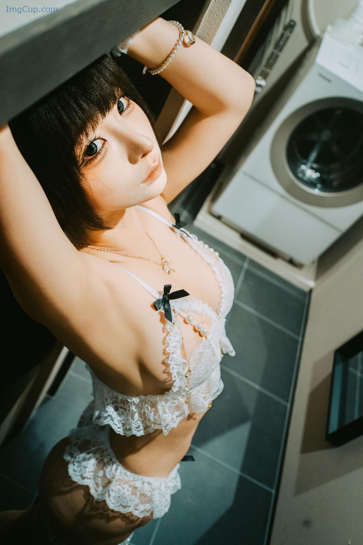 1765594306_853_Coser@蠢沫沫-chunmomo-–-秋寻上-Part01-58P.jpg 1765594306 853 Coser@蠢沫沫 chunmomo – 秋寻上 Part01 58P