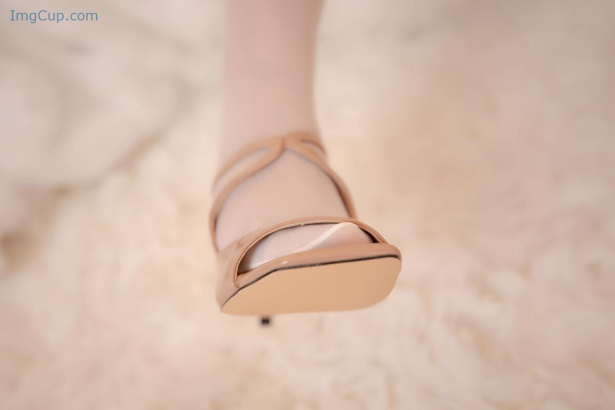 1765630532_882_Coser@神楽坂真冬-–-白猫公主-76P-–-2V.jpg 1765630532 882 Coser@神楽坂真冬 – 白猫公主 76P – 2V