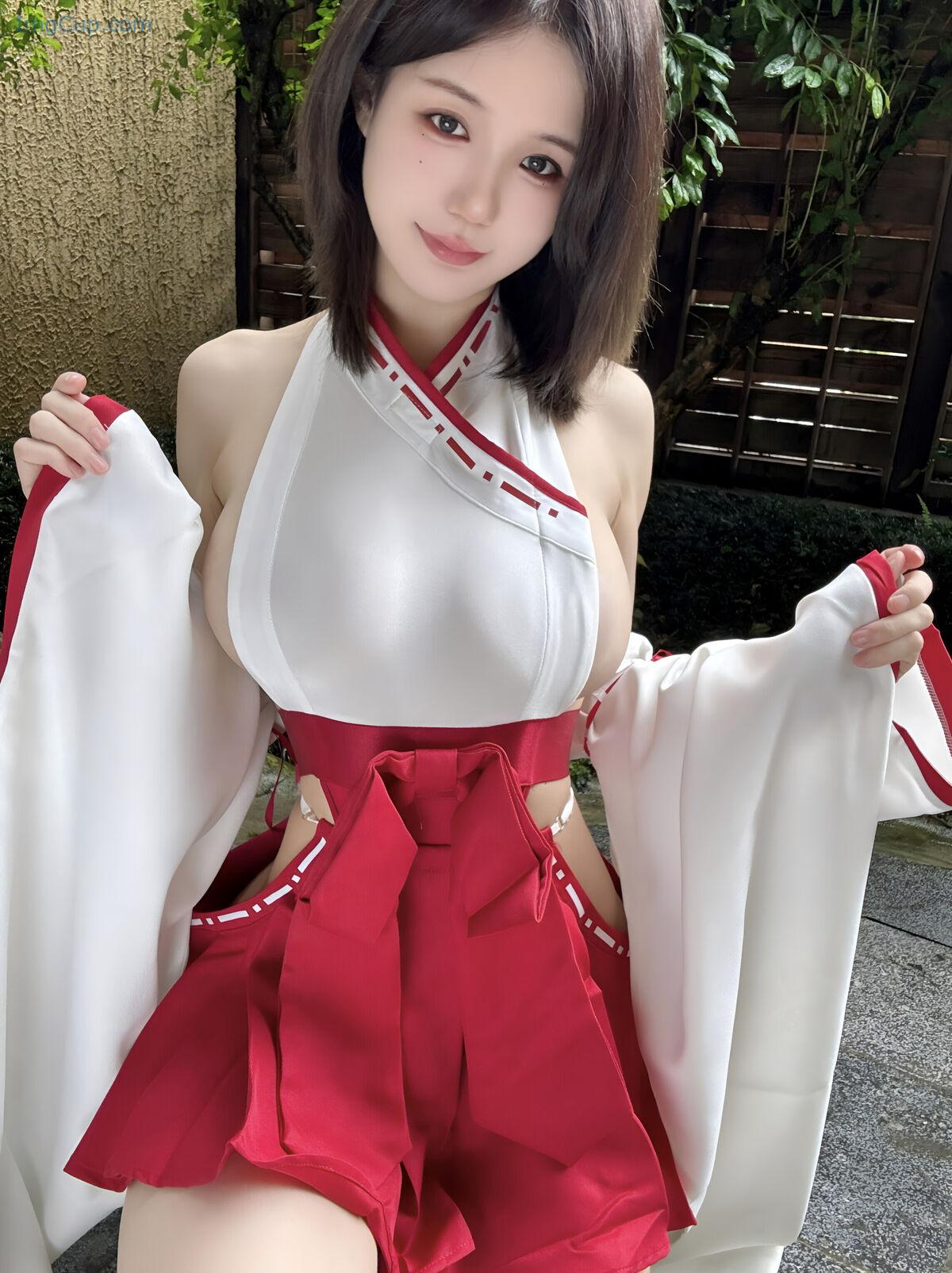 1765666750_848_Coser@小仓千代w-–-2025年6月Fantia订阅-Part02-61P.jpg 1765666750 848 Coser@小仓千代w – 2025年6月Fantia订阅 Part02 61P