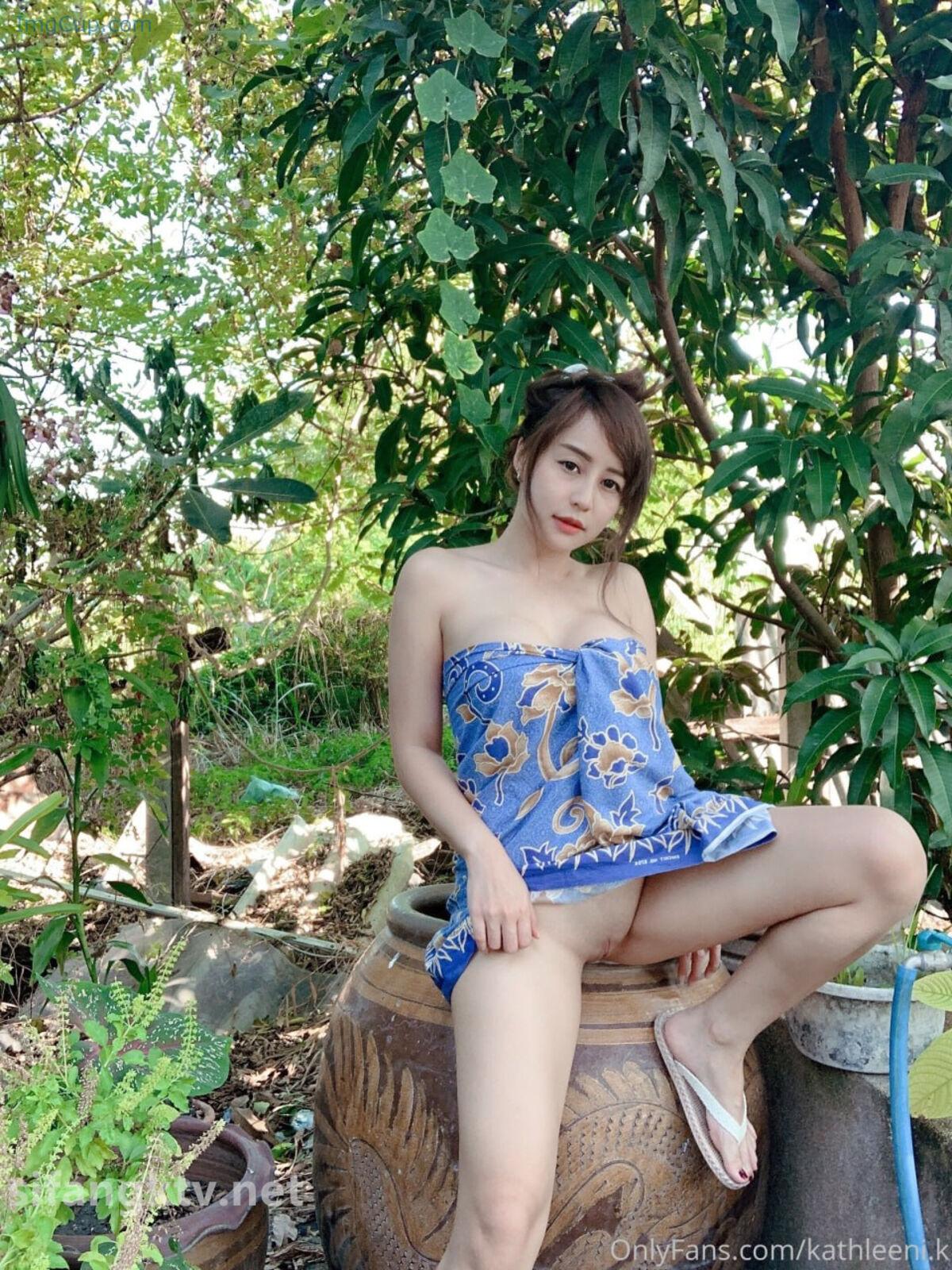 1765712994_322_Kathl-–-惊艳顶级身材大奶肥臀快乐女神私拍-Part03-63P.jpg 1765712994 322 Kathl – 惊艳顶级身材大奶肥臀快乐女神私拍 Part03 63P