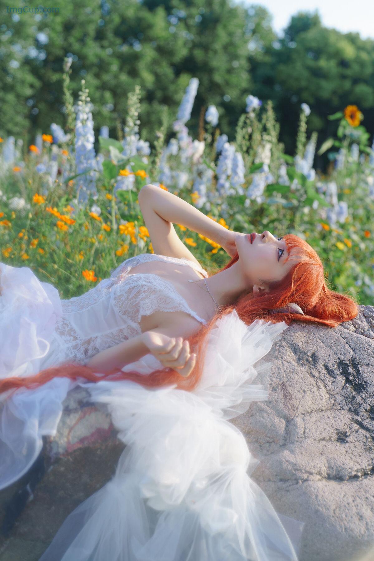 1766642286_664_Coser@蠢沫沫-Chunmomo-–-花丛婚纱-67P.jpg 1766642286 664 Coser@蠢沫沫 Chunmomo – 花丛婚纱 67P