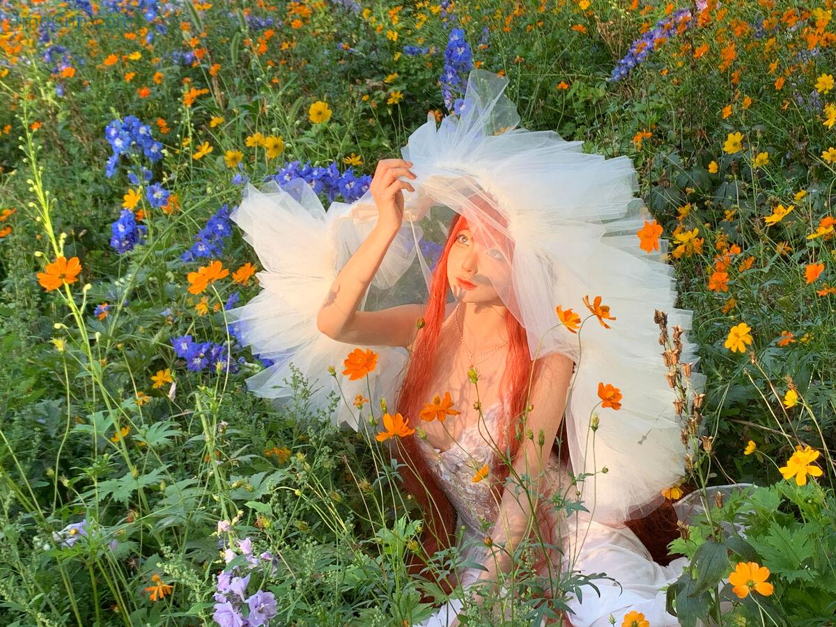 1766642367_620_Coser@蠢沫沫-Chunmomo-–-花丛婚纱-67P.jpg 1766642367 620 Coser@蠢沫沫 Chunmomo – 花丛婚纱 67P