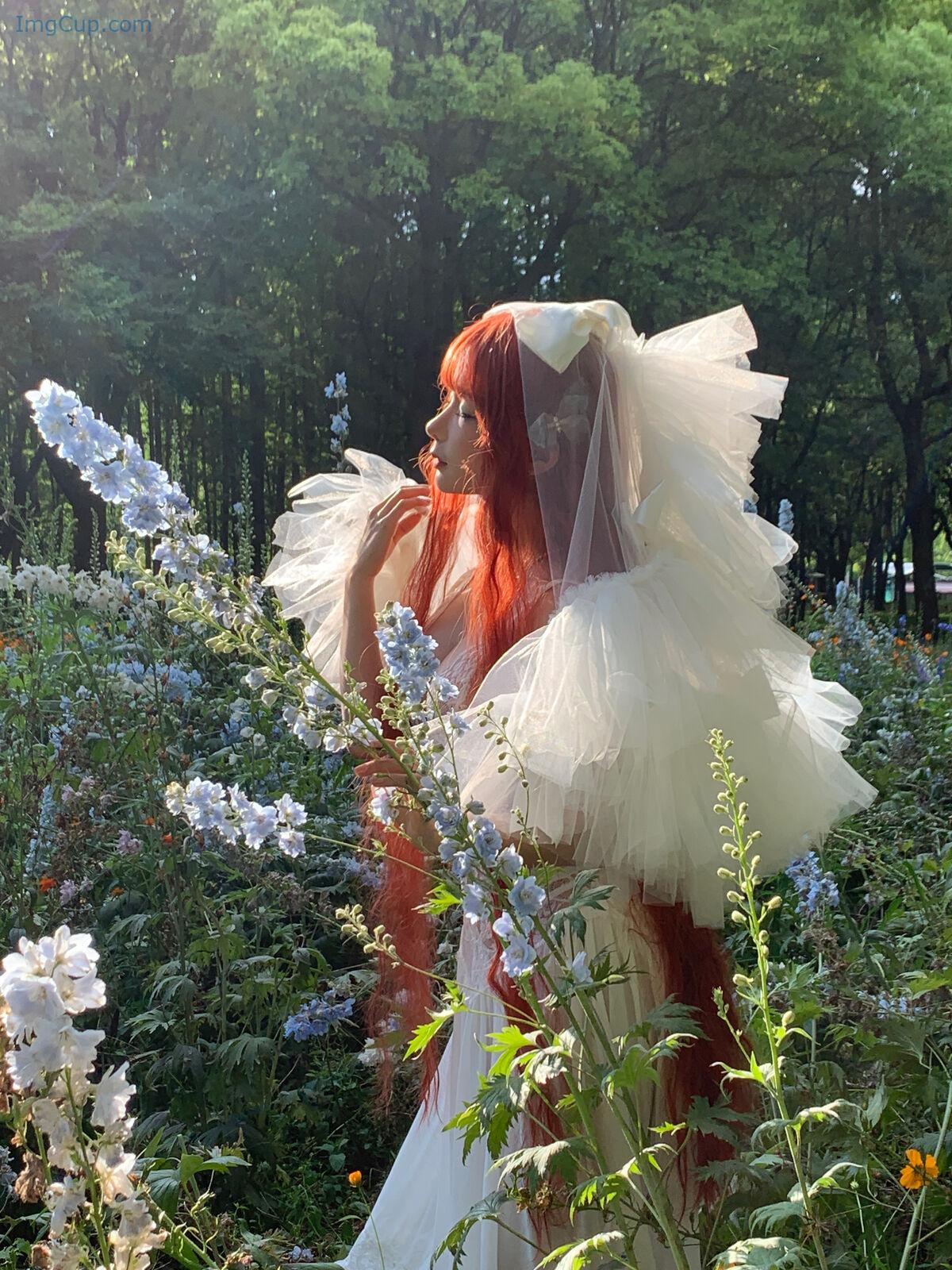 1766642381_554_Coser@蠢沫沫-Chunmomo-–-花丛婚纱-67P.jpg 1766642381 554 Coser@蠢沫沫 Chunmomo – 花丛婚纱 67P