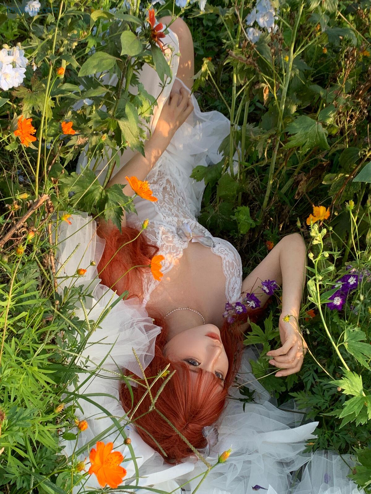 1766642418_16_Coser@蠢沫沫-Chunmomo-–-花丛婚纱-67P.jpg 1766642418 16 Coser@蠢沫沫 Chunmomo – 花丛婚纱 67P