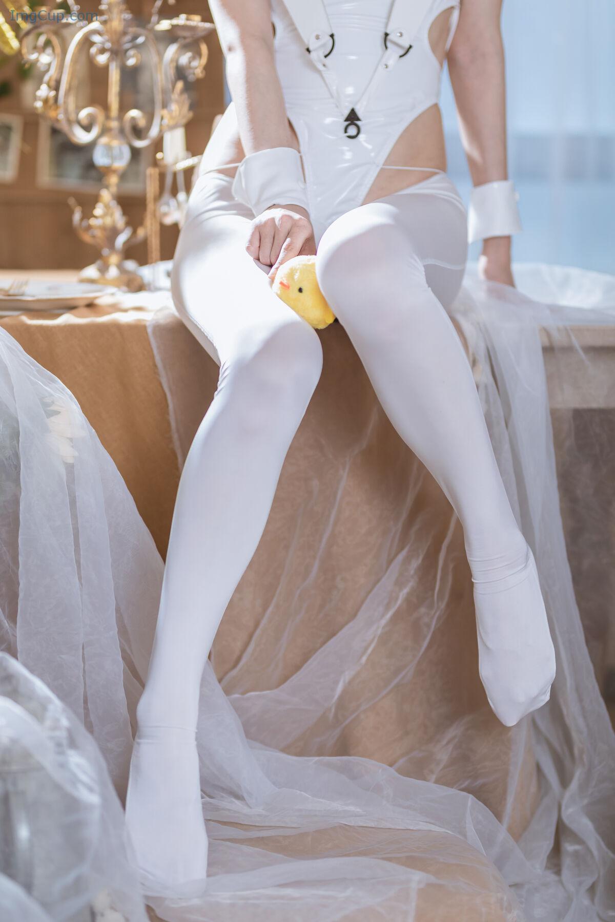 1766913410_1_Coser@51酱-–-碧蓝航线-恶毒-25P.jpg 1766913410 1 Coser@51酱 – 碧蓝航线 恶毒 25P