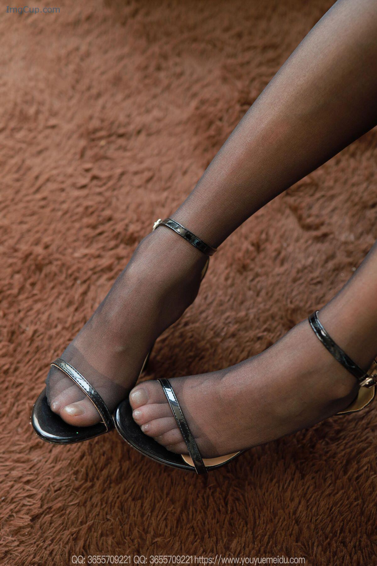 1766947608_746_IESS异思趣向-SXJ-No2049-Wan-Ping-88P.jpg 1766947608 746 IESS异思趣向 SXJ No2049 Wan Ping 88P