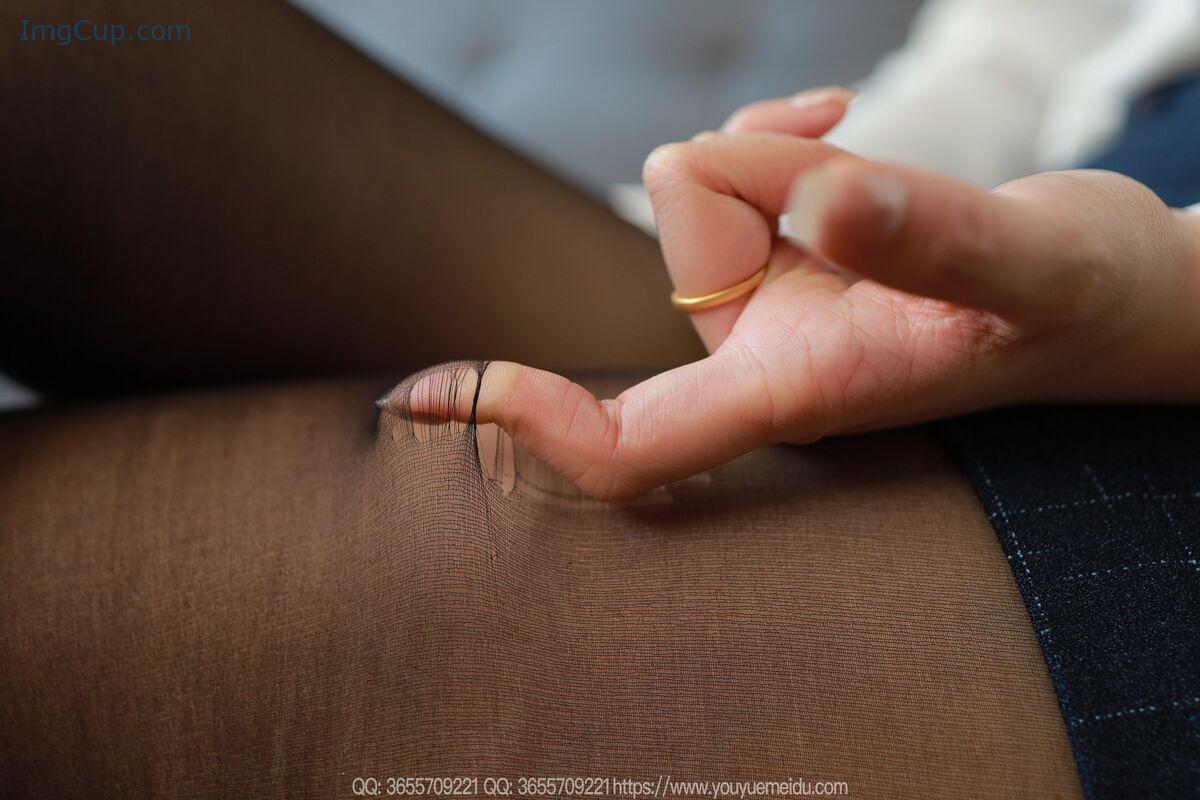 1766947662_670_IESS异思趣向-SXJ-No2049-Wan-Ping-88P.jpg 1766947662 670 IESS异思趣向 SXJ No2049 Wan Ping 88P