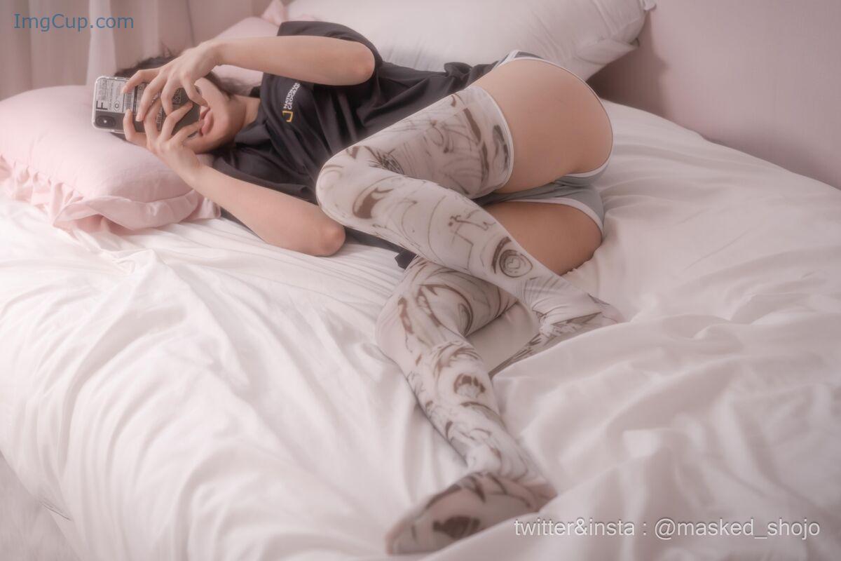 1767011700_910_Patreon-Masked-Shojo-–-No06-The-Obedient-Girl.jpg 1767011700 910 Patreon Masked Shojo – No06 The Obedient Girl