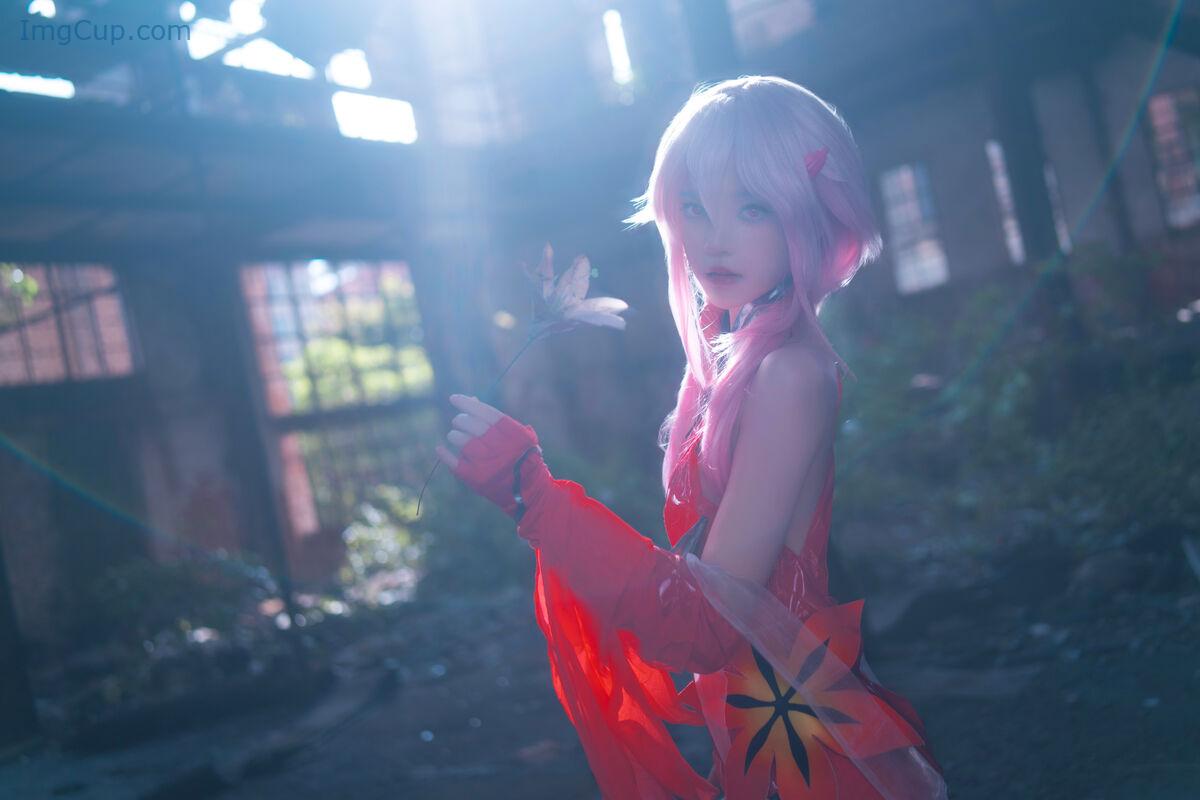 1767076055_795_Coser@桜桃喵-–-楪祈-49P-–-3V.jpg 1767076055 795 Coser@桜桃喵 – 楪祈 49P – 3V