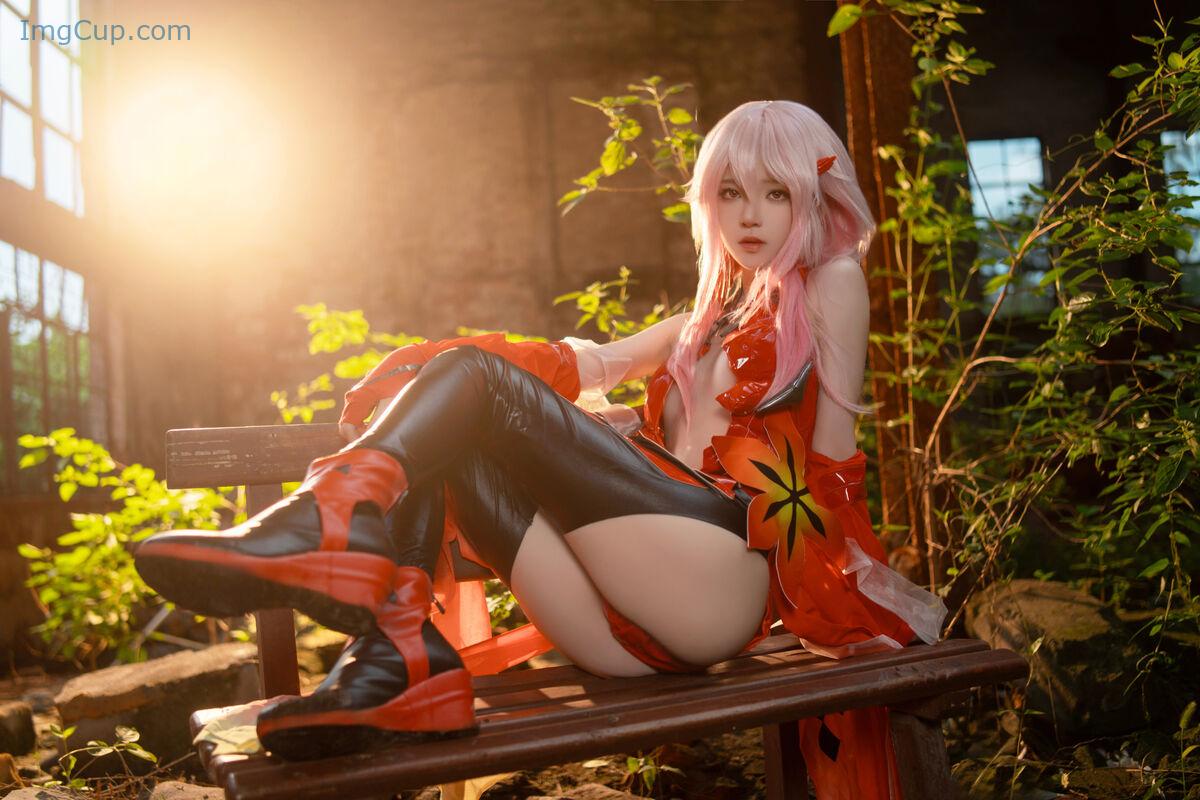 1767076082_456_Coser@桜桃喵-–-楪祈-49P-–-3V.jpg 1767076082 456 Coser@桜桃喵 – 楪祈 49P – 3V