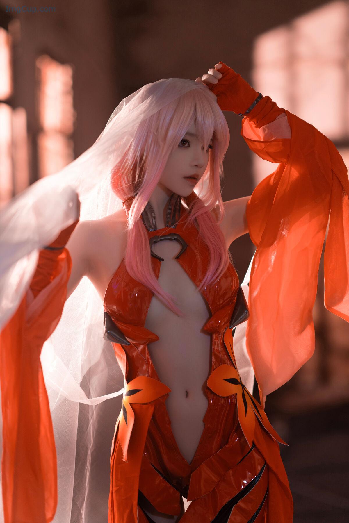 1767076123_915_Coser@桜桃喵-–-楪祈-49P-–-3V.jpg 1767076123 915 Coser@桜桃喵 – 楪祈 49P – 3V