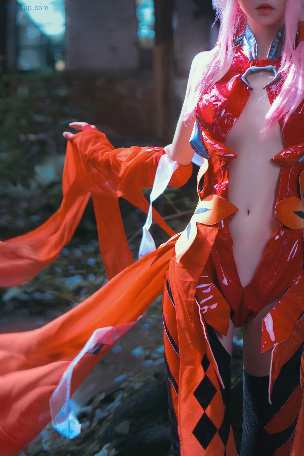 1767076144_580_Coser@桜桃喵-–-楪祈-49P-–-3V.jpg 1767076144 580 Coser@桜桃喵 – 楪祈 49P – 3V