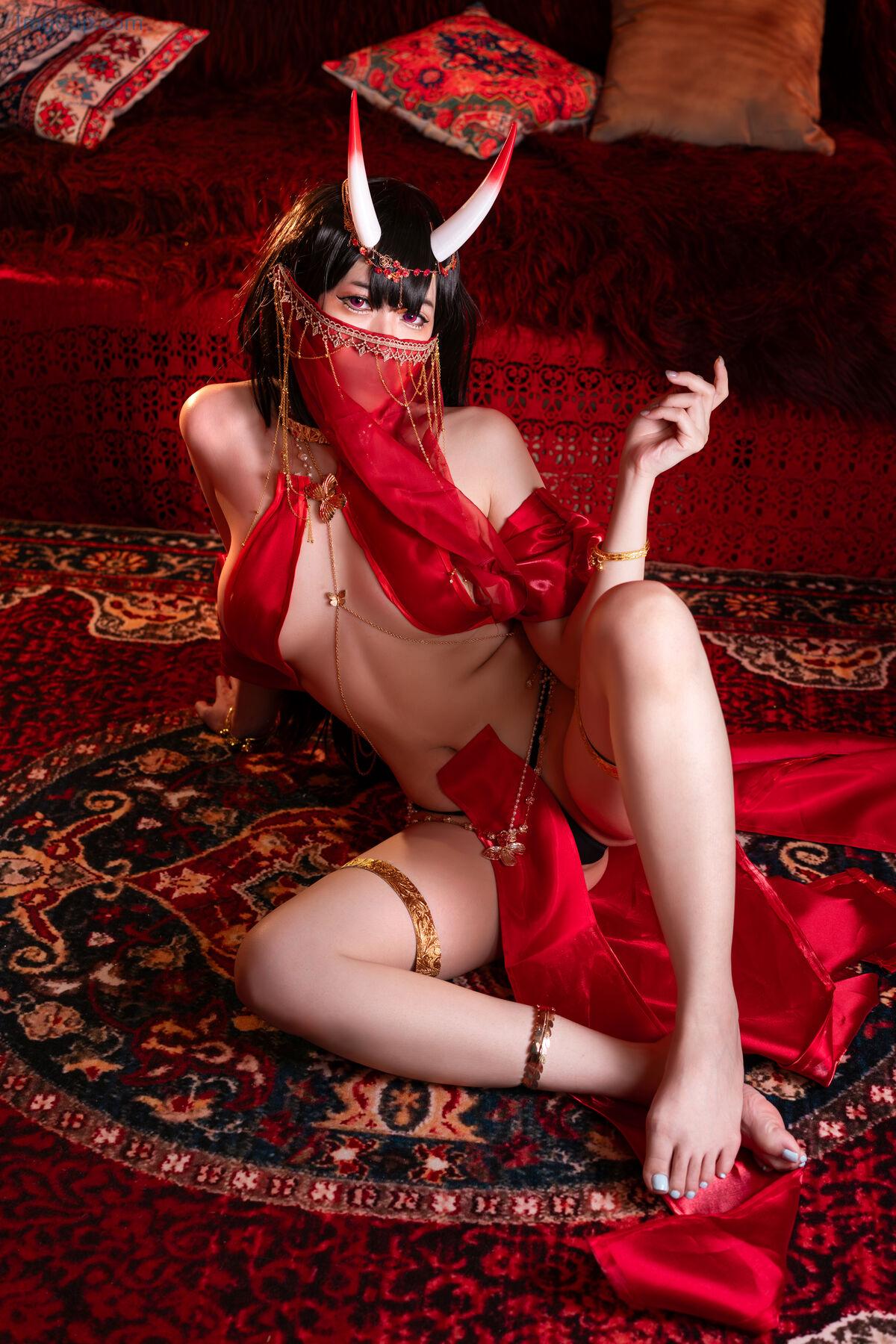 1767238596_12_Coser@Hatori-Sama-–-NOshiro-Dancer-68P-–-1V.jpg 1767238596 12 Coser@Hatori Sama – NOshiro Dancer 68P – 1V