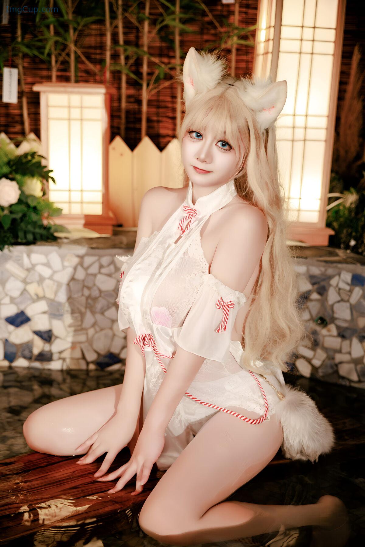 1767256724_674_Coser@阿雪雪-–-温泉狐狸-58P-–-1V.jpg 1767256724 674 Coser@阿雪雪 – 温泉狐狸 58P – 1V