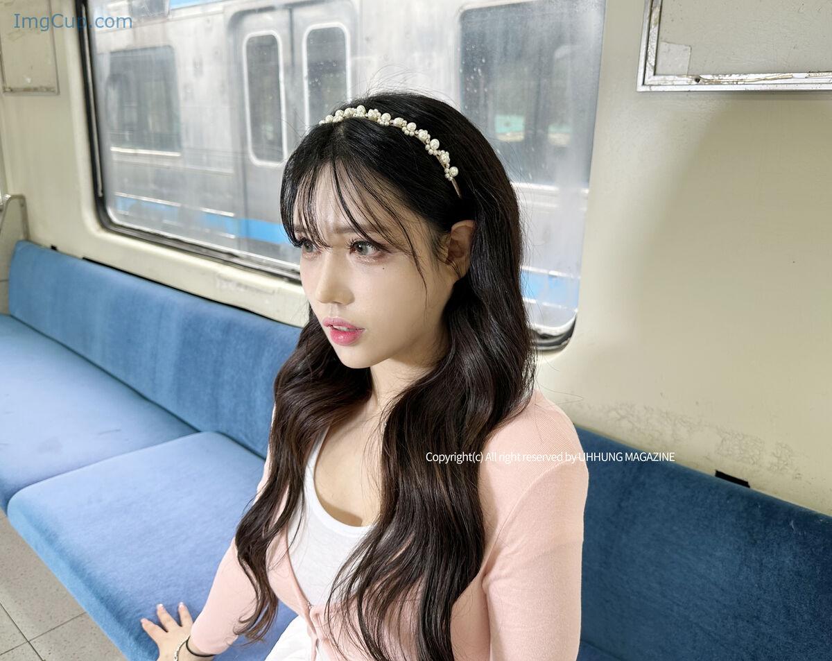 1767271485_428_UHHUNG-MAGAZINE-Hani-하니-–-The-Girlfriend-On-The-Subway.jpg 1767271485 428 UHHUNG MAGAZINE Hani 하니 – The Girlfriend On The Subway