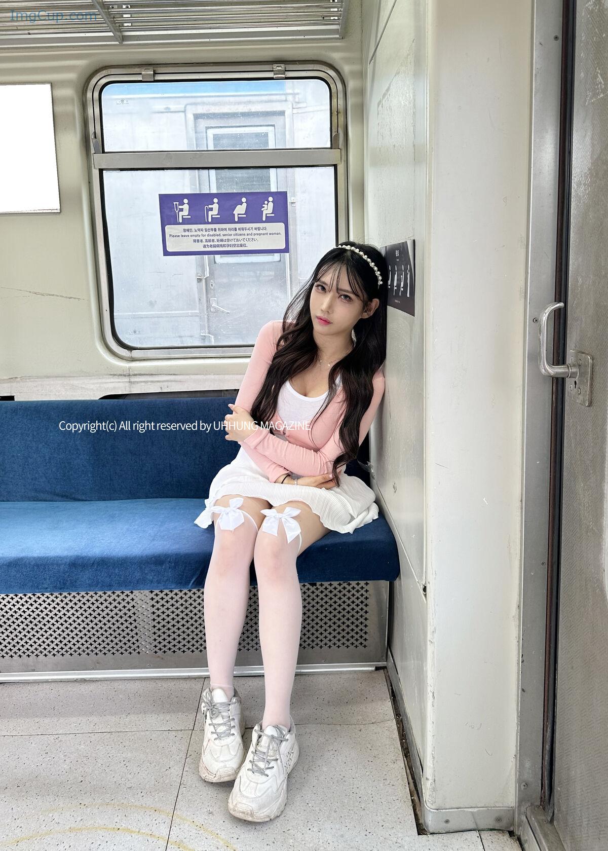 1767271508_504_UHHUNG-MAGAZINE-Hani-하니-–-The-Girlfriend-On-The-Subway.jpg 1767271508 504 UHHUNG MAGAZINE Hani 하니 – The Girlfriend On The Subway