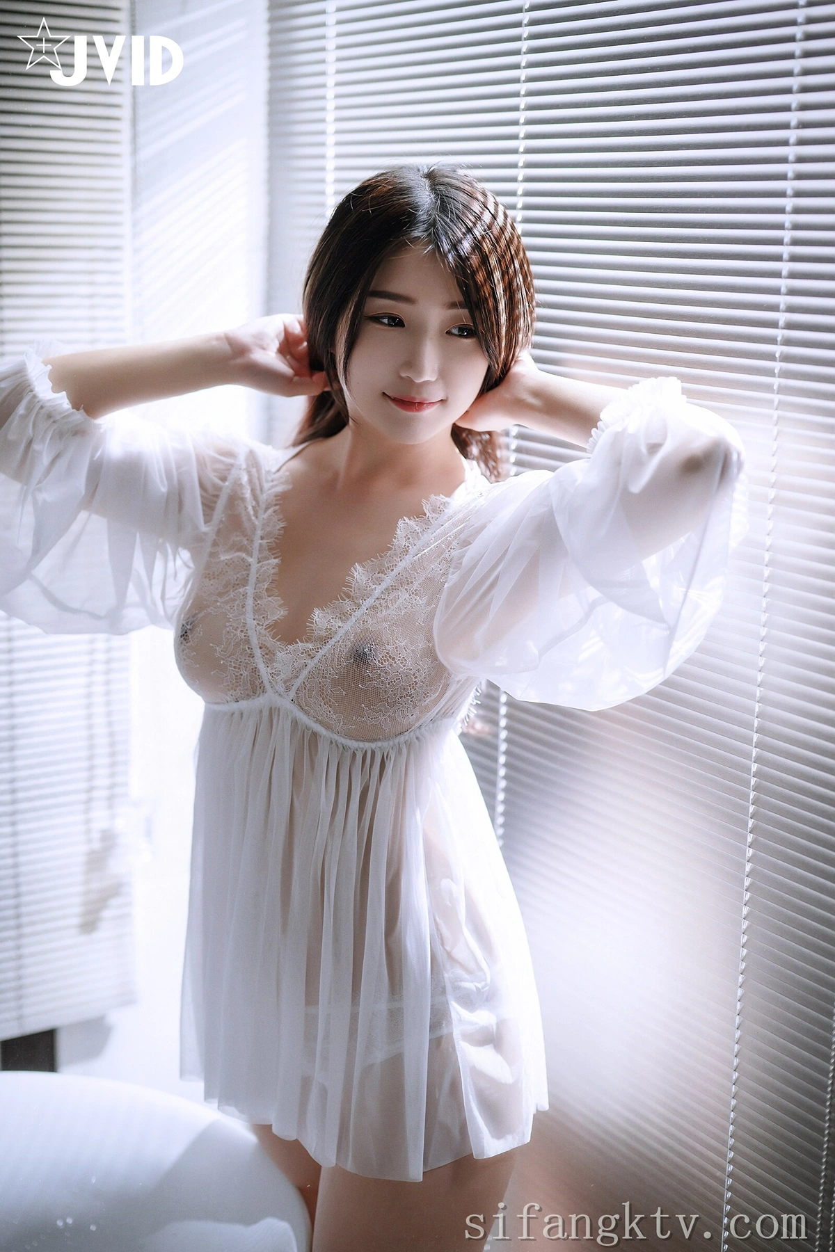 1767358292_278_JVID-肉包Mini-–-用玫瑰成功征服甜心肉包的肉体-热爱-Set04.jpg 1767358292 278 JVID 肉包Mini – 用玫瑰成功征服甜心肉包的肉体 热爱 Set04