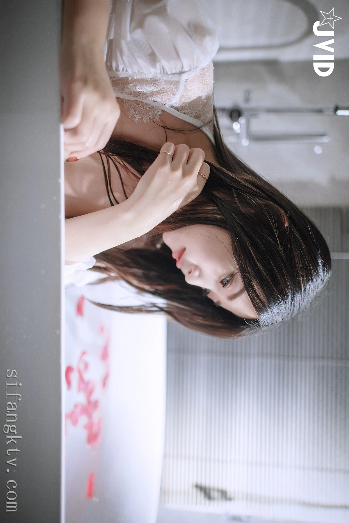 1767358323_129_JVID-肉包Mini-–-用玫瑰成功征服甜心肉包的肉体-热爱-Set04.jpg 1767358323 129 JVID 肉包Mini – 用玫瑰成功征服甜心肉包的肉体 热爱 Set04