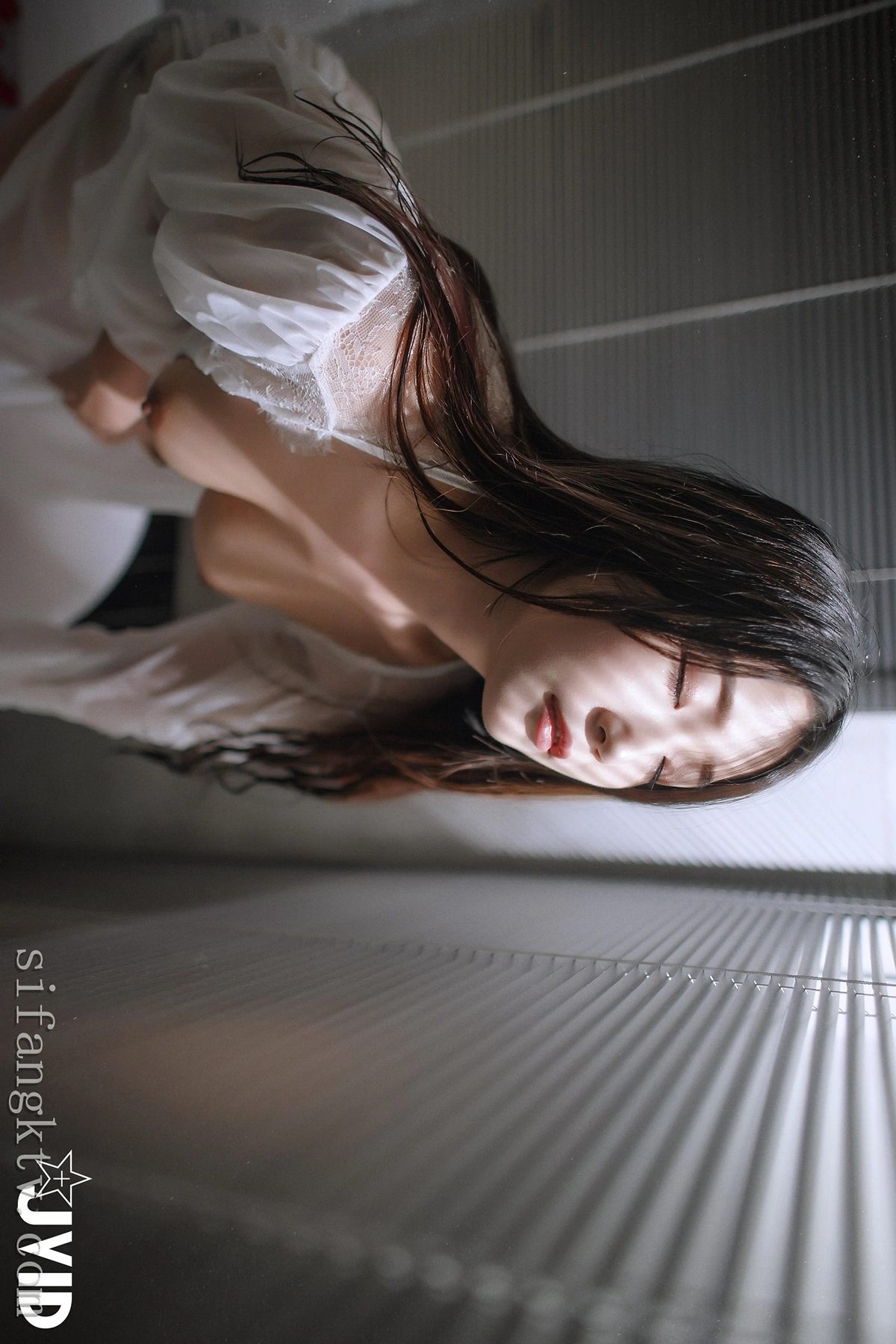 1767358343_61_JVID-肉包Mini-–-用玫瑰成功征服甜心肉包的肉体-热爱-Set04.jpg 1767358343 61 JVID 肉包Mini – 用玫瑰成功征服甜心肉包的肉体 热爱 Set04