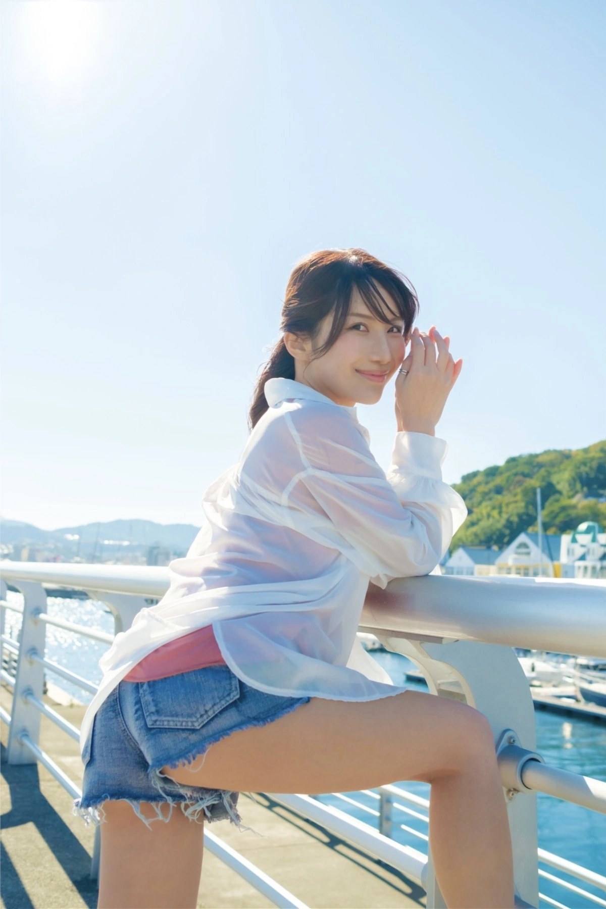 1767459277_461_Arisa-Kotoi-琴井ありさ-デジタル写真集-『琴井に恋と-_-真紅と夜明けの完全版』-Set01.jpg 1767459277 461 Arisa Kotoi 琴井ありさ デジタル写真集 『琴井に恋と 真紅と夜明けの完全版』 Set01