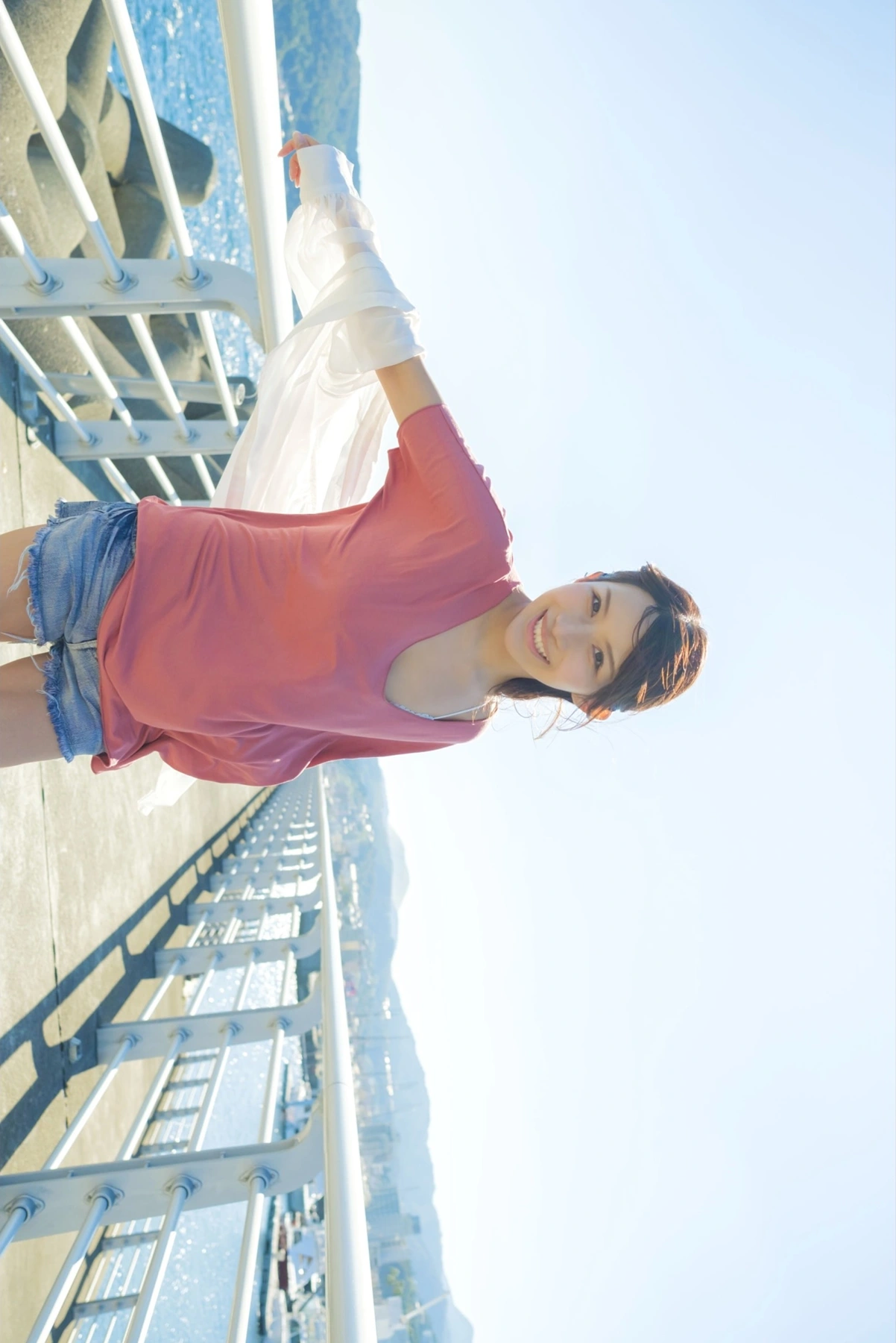 1767459280_581_Arisa-Kotoi-琴井ありさ-デジタル写真集-『琴井に恋と-_-真紅と夜明けの完全版』-Set01.jpg 1767459280 581 Arisa Kotoi 琴井ありさ デジタル写真集 『琴井に恋と 真紅と夜明けの完全版』 Set01