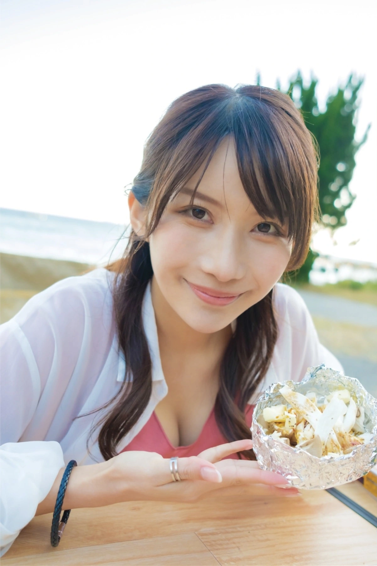 1767459312_903_Arisa-Kotoi-琴井ありさ-デジタル写真集-『琴井に恋と-_-真紅と夜明けの完全版』-Set01.jpg 1767459312 903 Arisa Kotoi 琴井ありさ デジタル写真集 『琴井に恋と 真紅と夜明けの完全版』 Set01