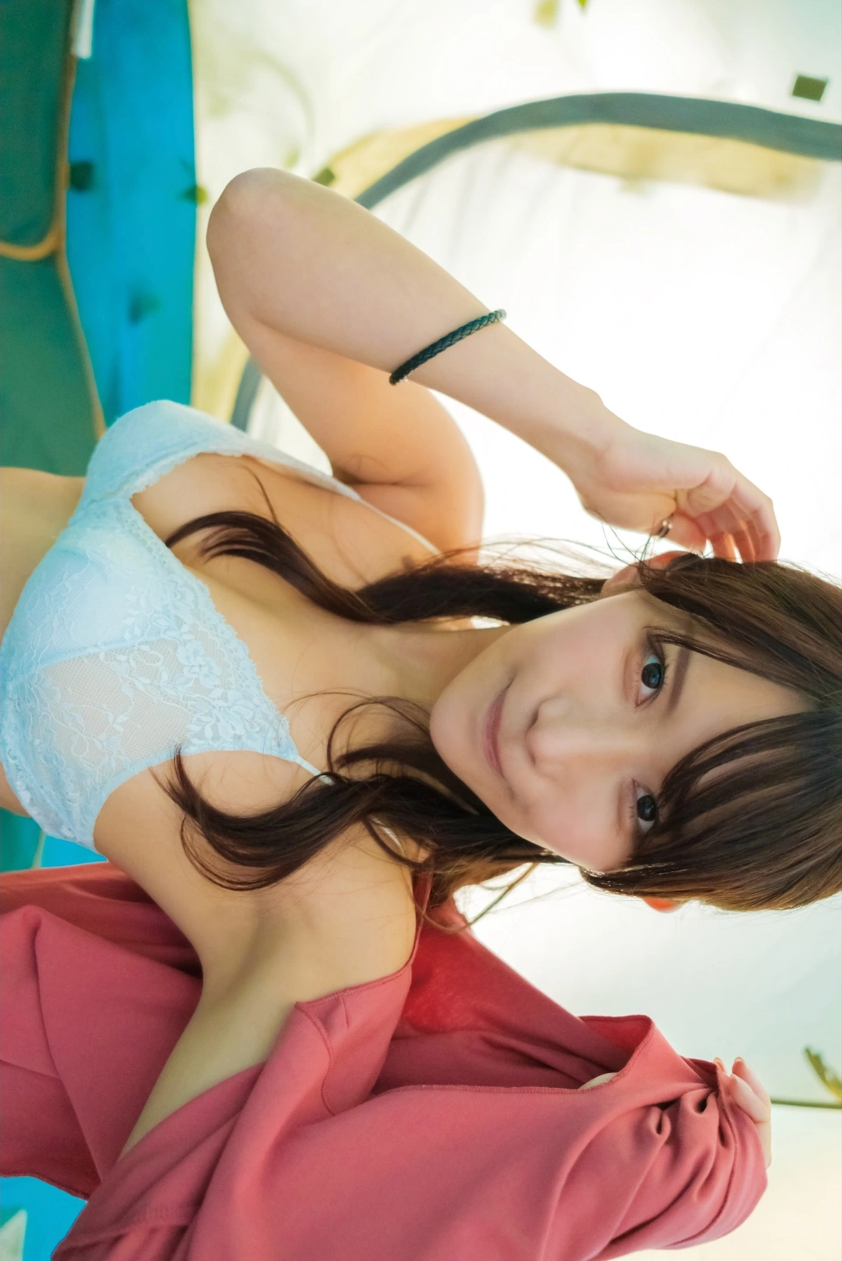 1767459326_831_Arisa-Kotoi-琴井ありさ-デジタル写真集-『琴井に恋と-_-真紅と夜明けの完全版』-Set01.jpg 1767459326 831 Arisa Kotoi 琴井ありさ デジタル写真集 『琴井に恋と 真紅と夜明けの完全版』 Set01