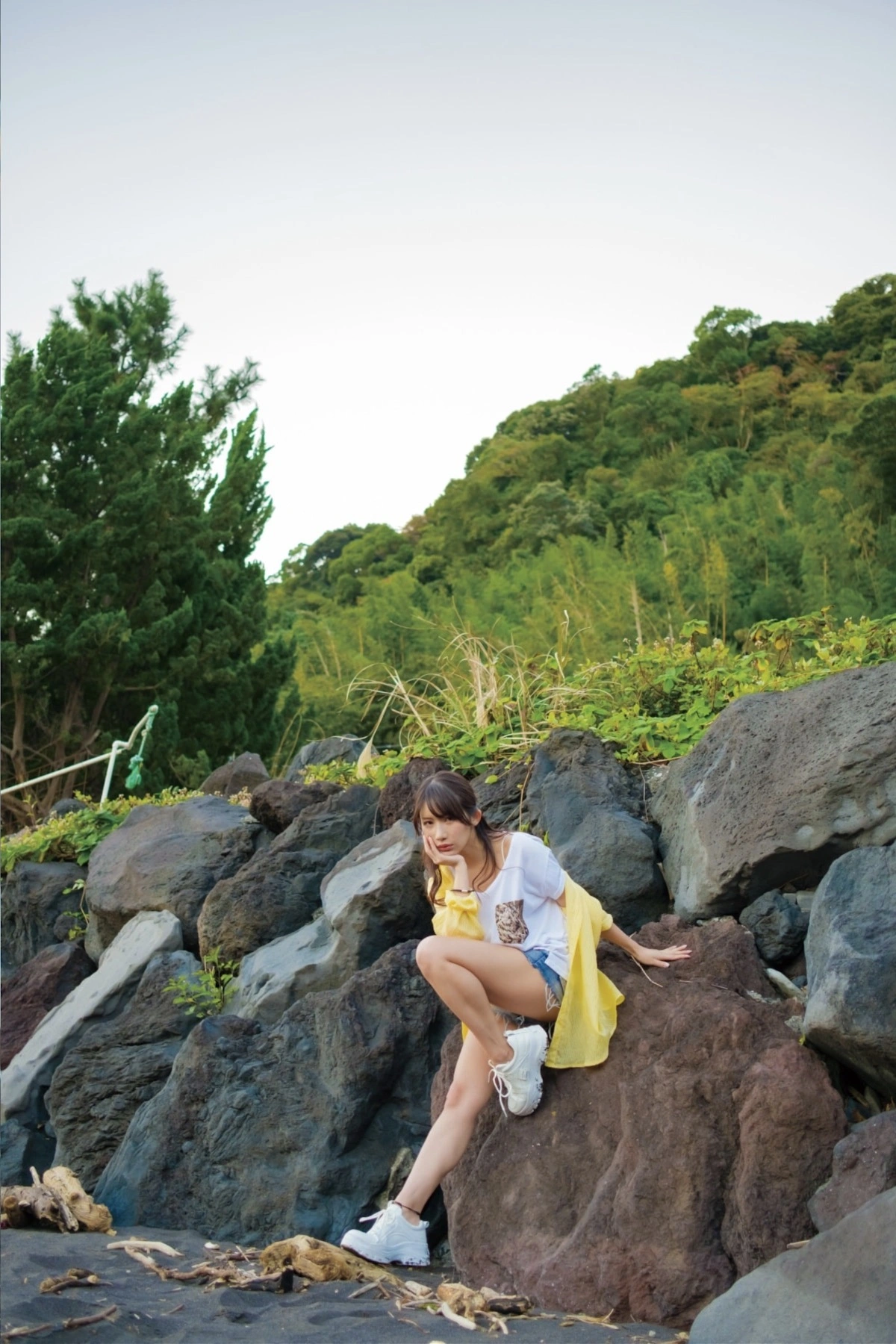 1767459340_819_Arisa-Kotoi-琴井ありさ-デジタル写真集-『琴井に恋と-_-真紅と夜明けの完全版』-Set01.jpg 1767459340 819 Arisa Kotoi 琴井ありさ デジタル写真集 『琴井に恋と 真紅と夜明けの完全版』 Set01