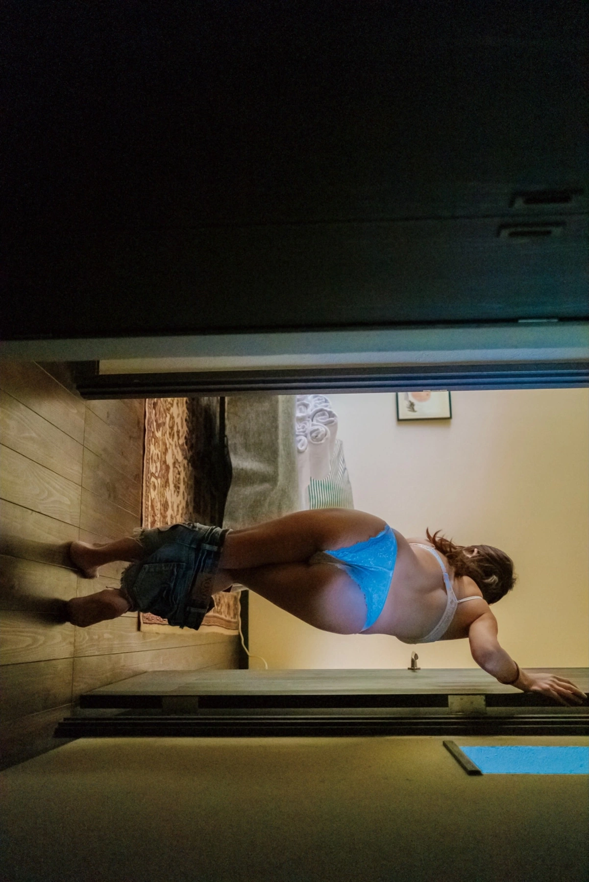 1767459361_291_Arisa-Kotoi-琴井ありさ-デジタル写真集-『琴井に恋と-_-真紅と夜明けの完全版』-Set01.jpg 1767459361 291 Arisa Kotoi 琴井ありさ デジタル写真集 『琴井に恋と 真紅と夜明けの完全版』 Set01