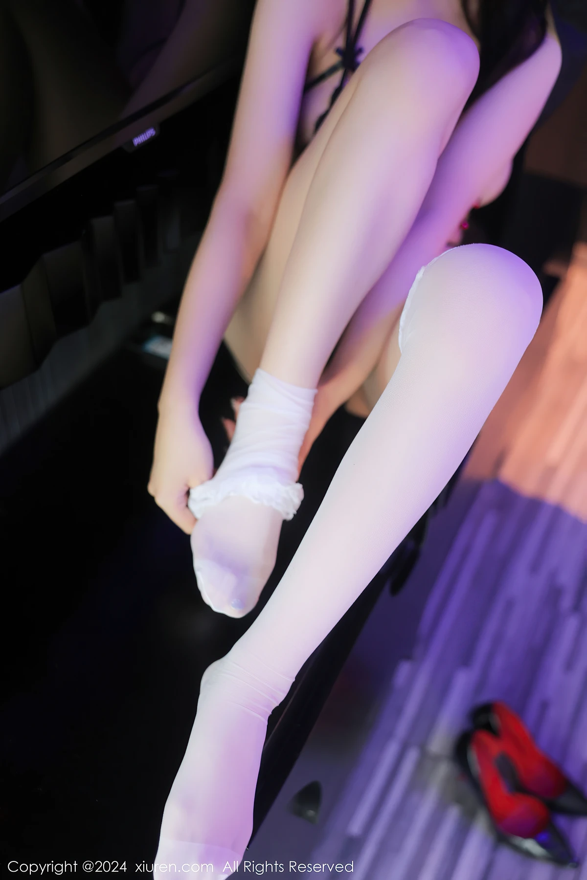 1767863728_667_XiuRen秀人网-No9045-袁圆YuanYuan.jpg 1767863728 667 XiuRen秀人网 No9045 袁圆YuanYuan