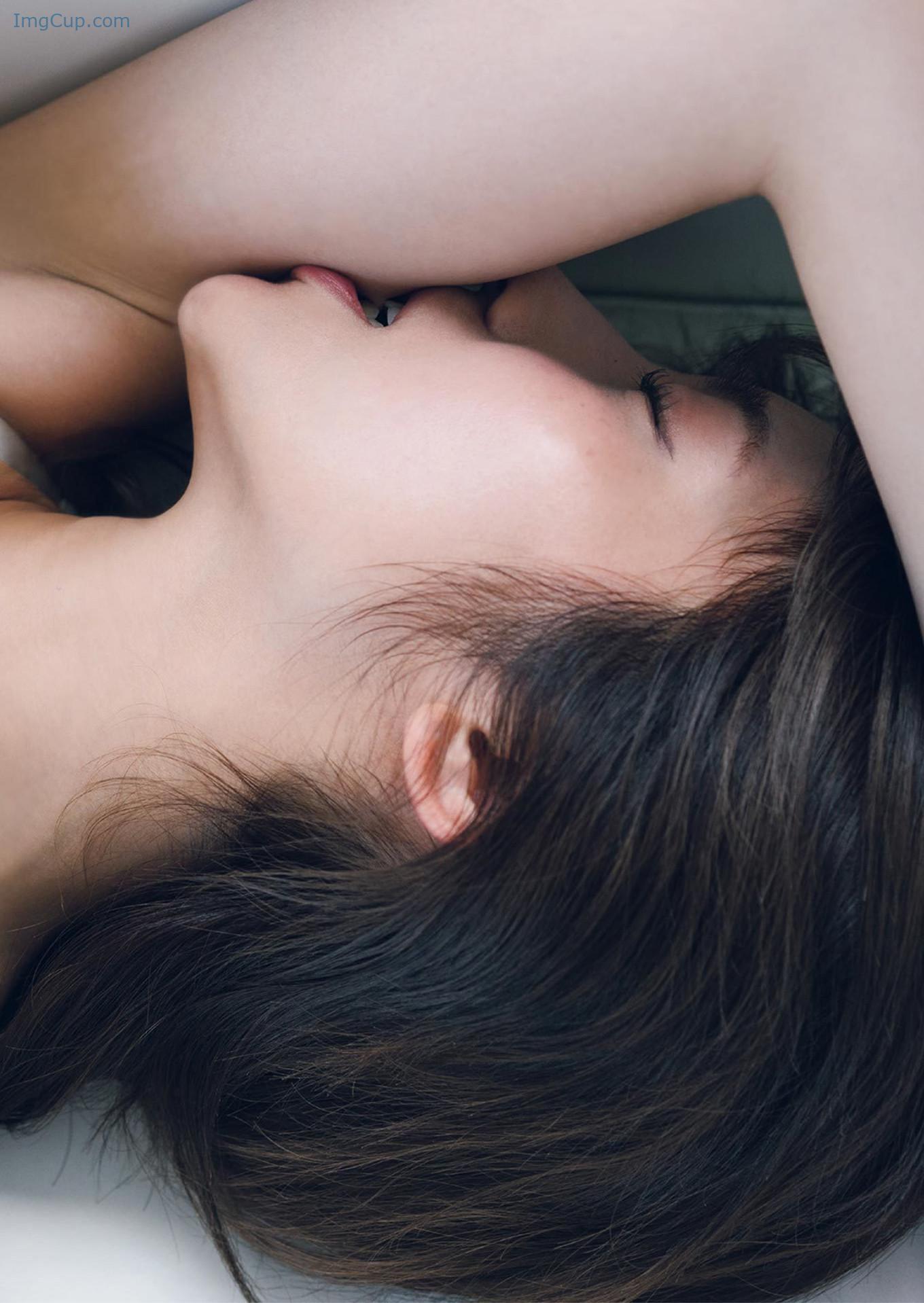 1768924702_859_Emiri-Yamashita-山下エミリー-1st写真集-『SHY』-Set04.jpg 1768924702 859 Emiri Yamashita 山下エミリー 1st写真集 『SHY』 Set04