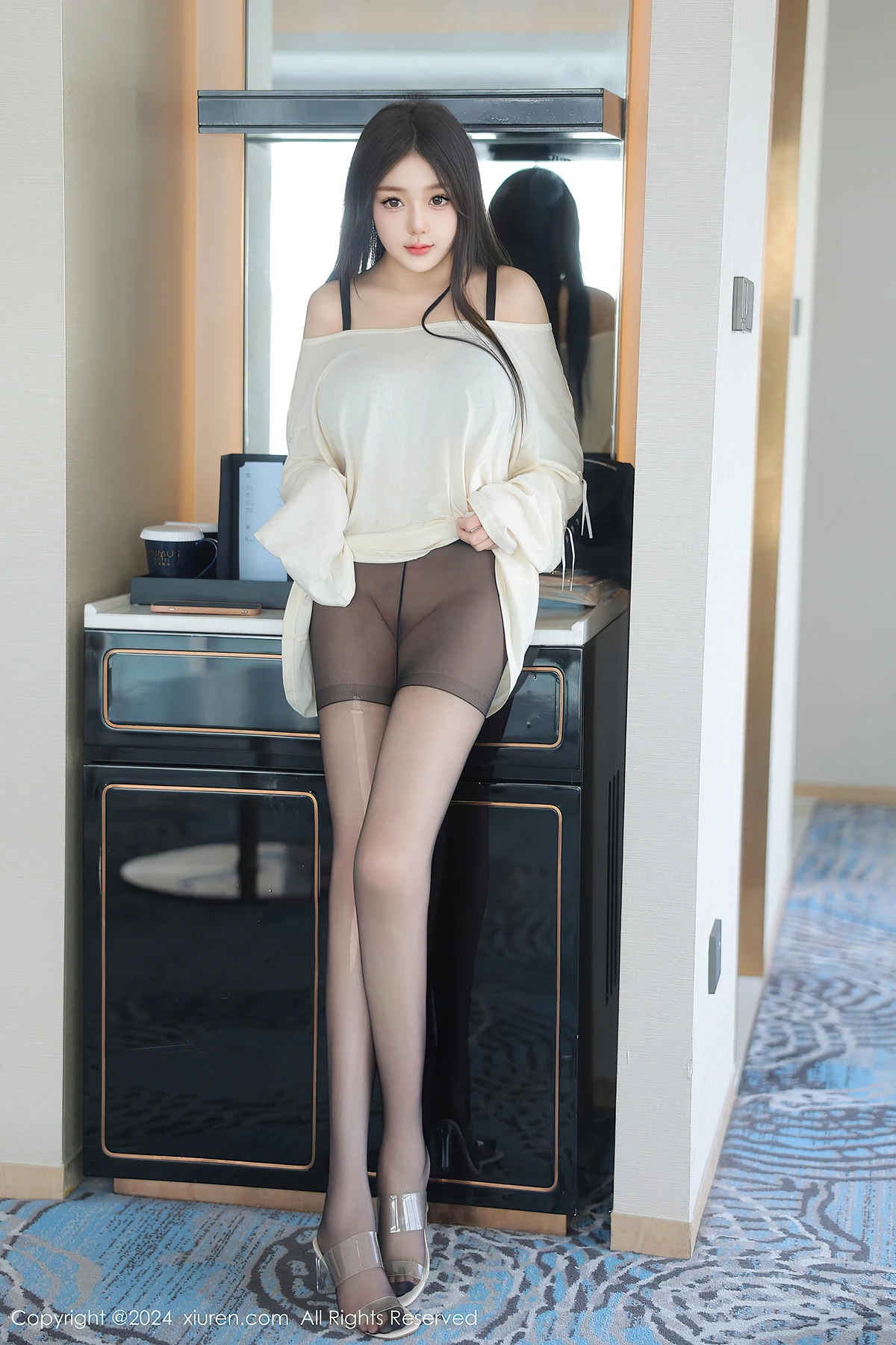 REN01N007_5.webp.webp REN01N007 5.webp