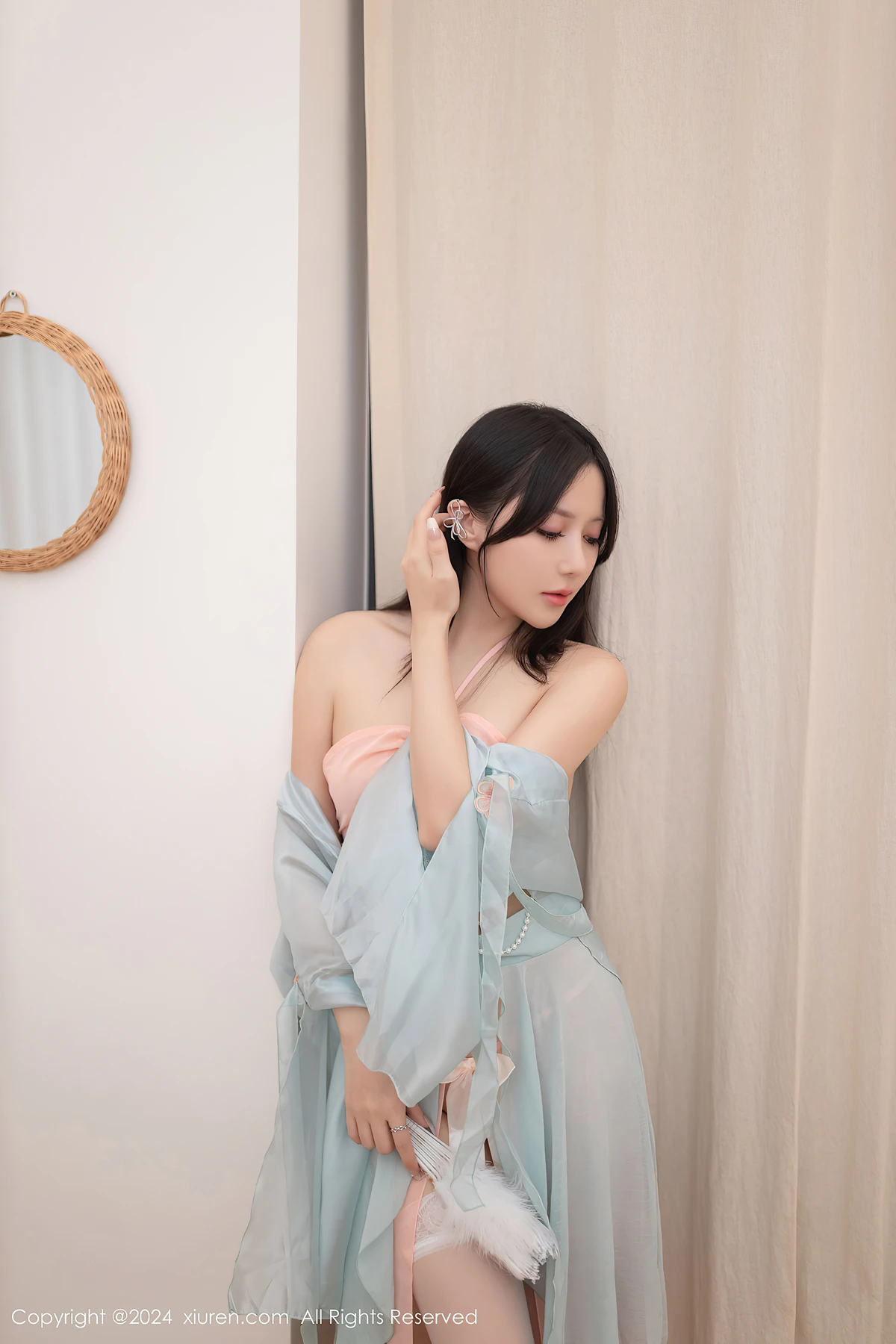 REN01N064_9.webp.webp REN01N064 9.webp