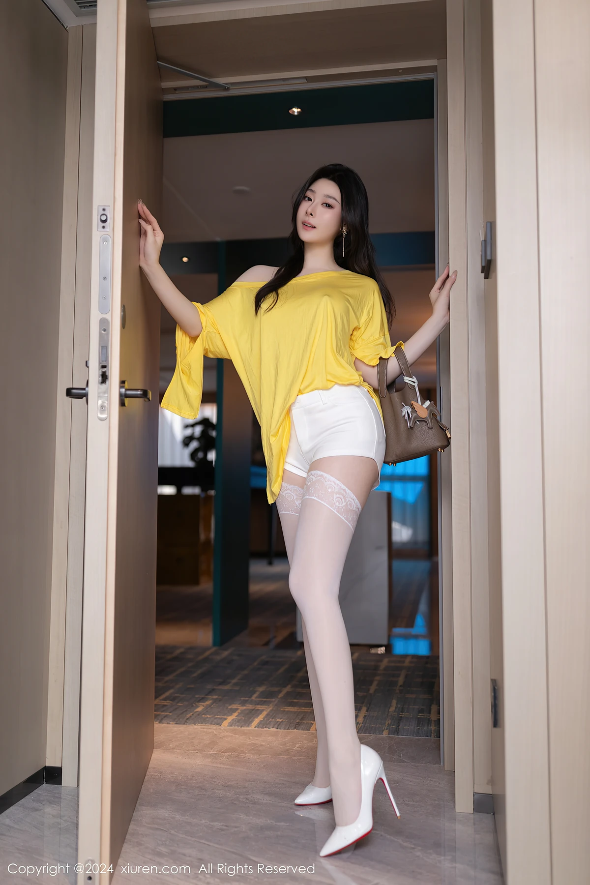 REN12E044_6.webp.webp REN12E044 6.webp