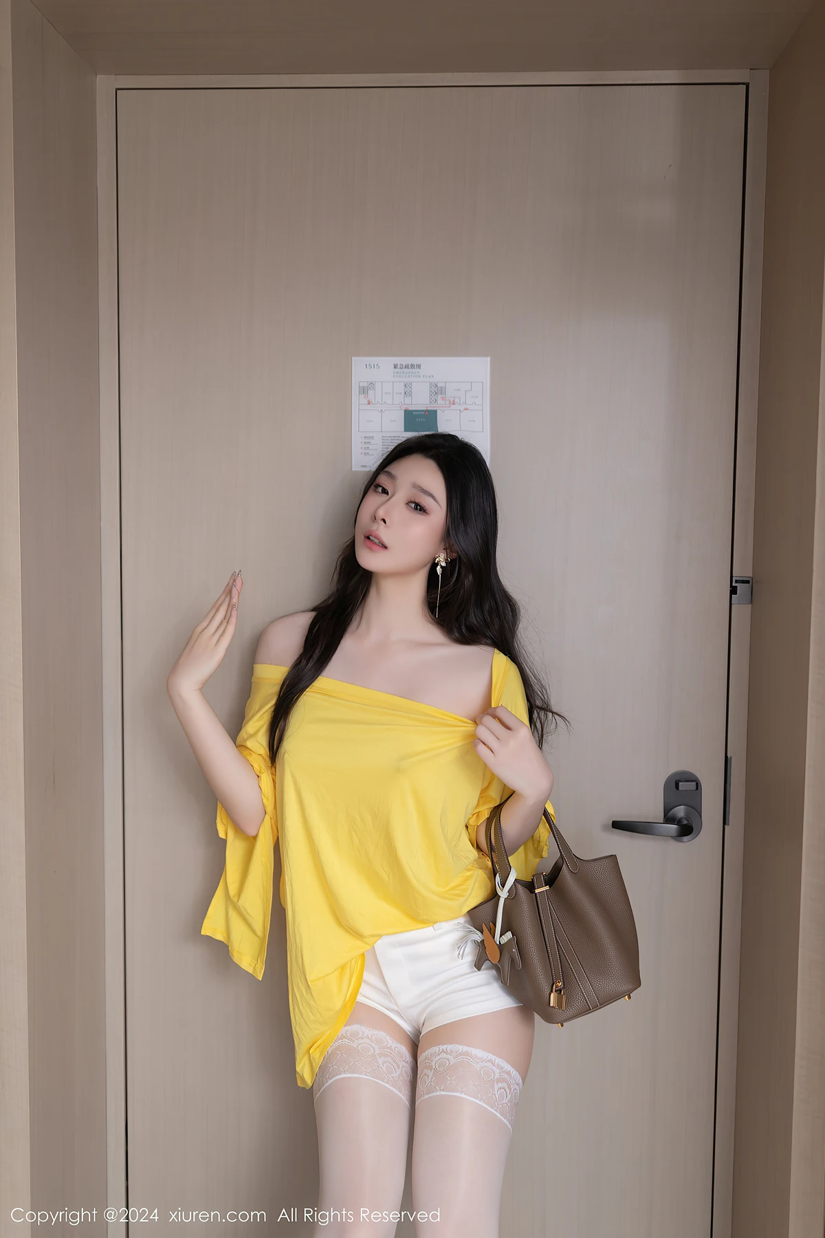 REN12E044_8.webp.webp REN12E044 8.webp