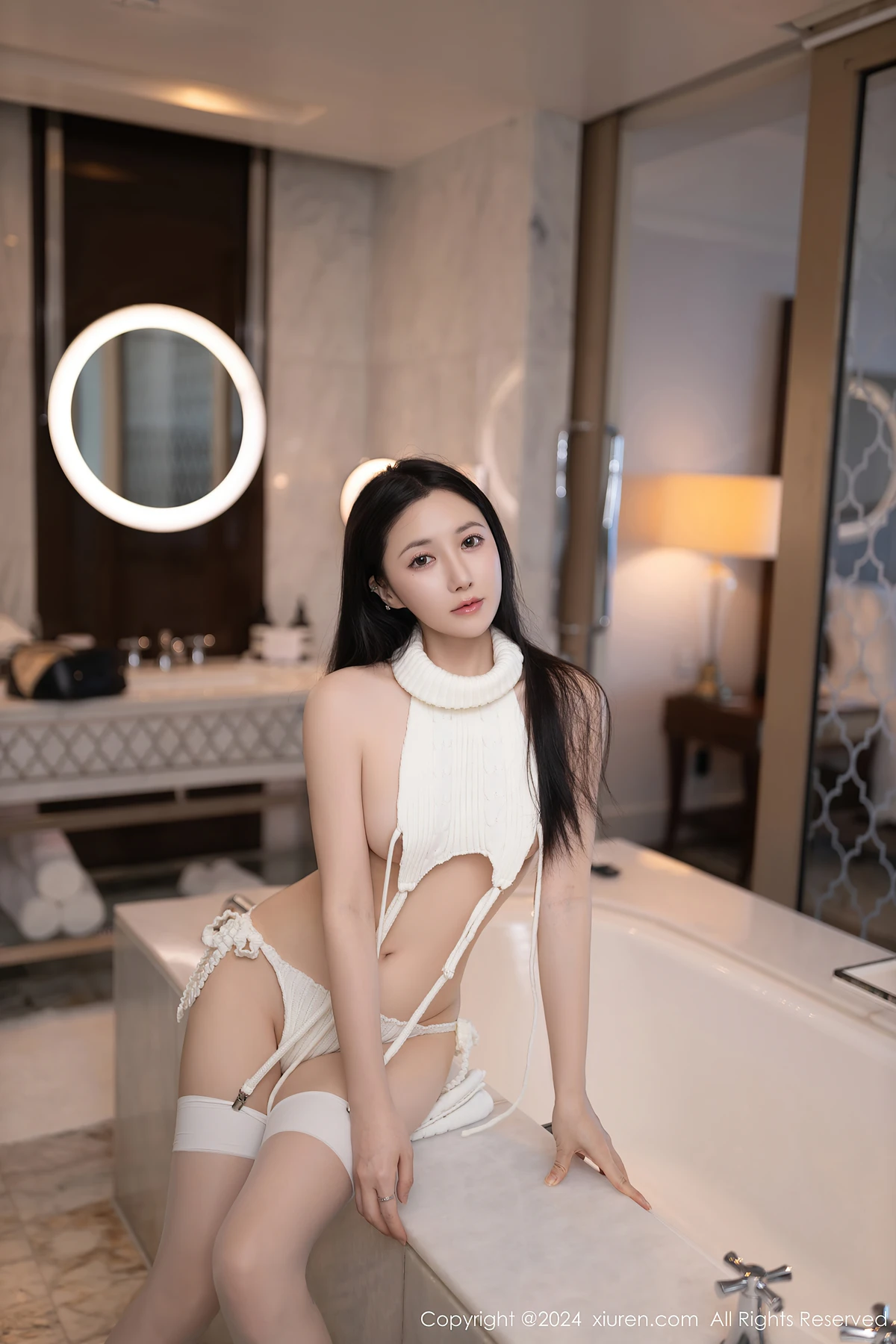 REN12N008_29.webp.webp REN12N008 29.webp