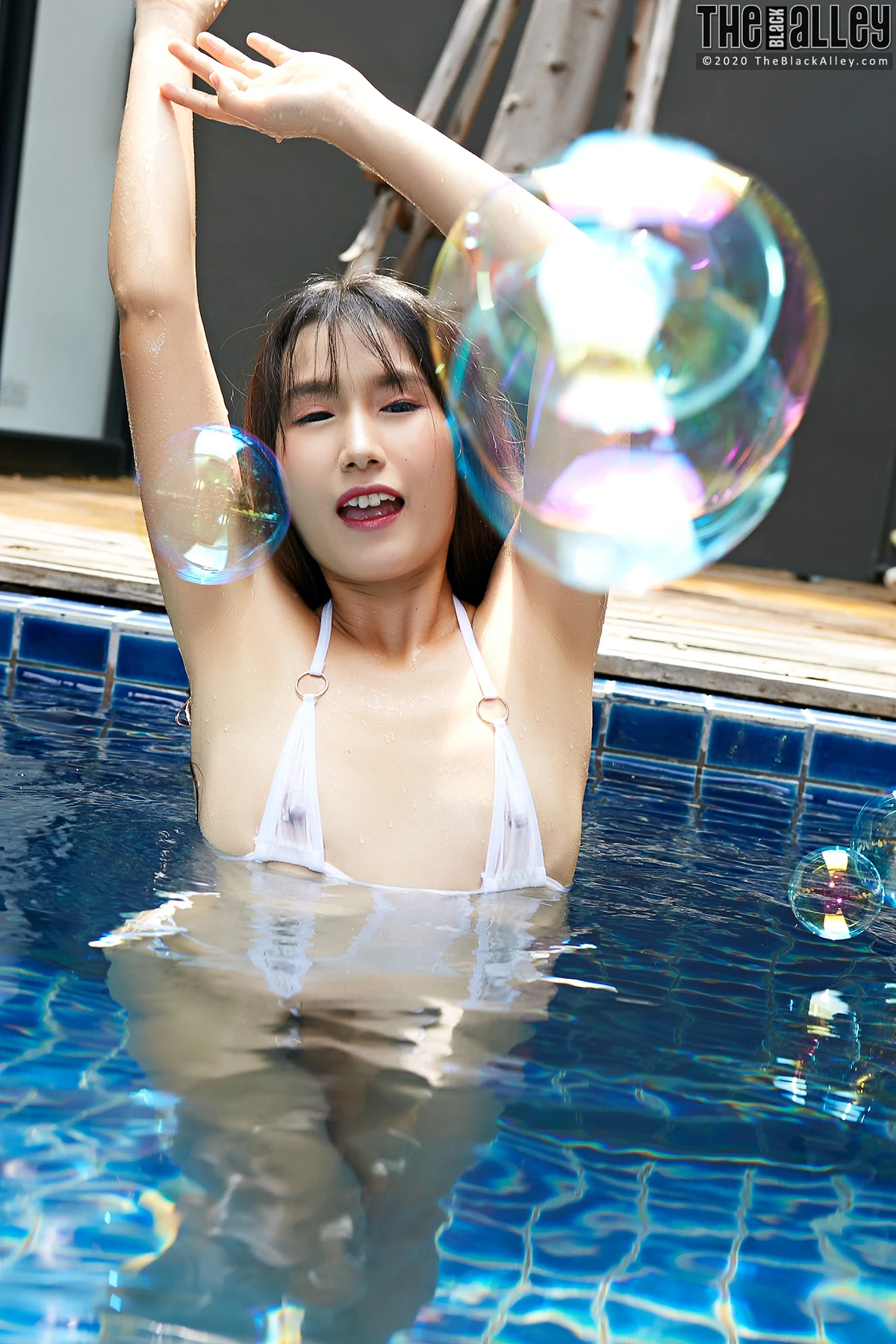 1769985635_47_Chia-Ling-–-The-Black-Alley-Photobook-Set24.jpg 1769985635 47 Chia Ling – The Black Alley Photobook Set24