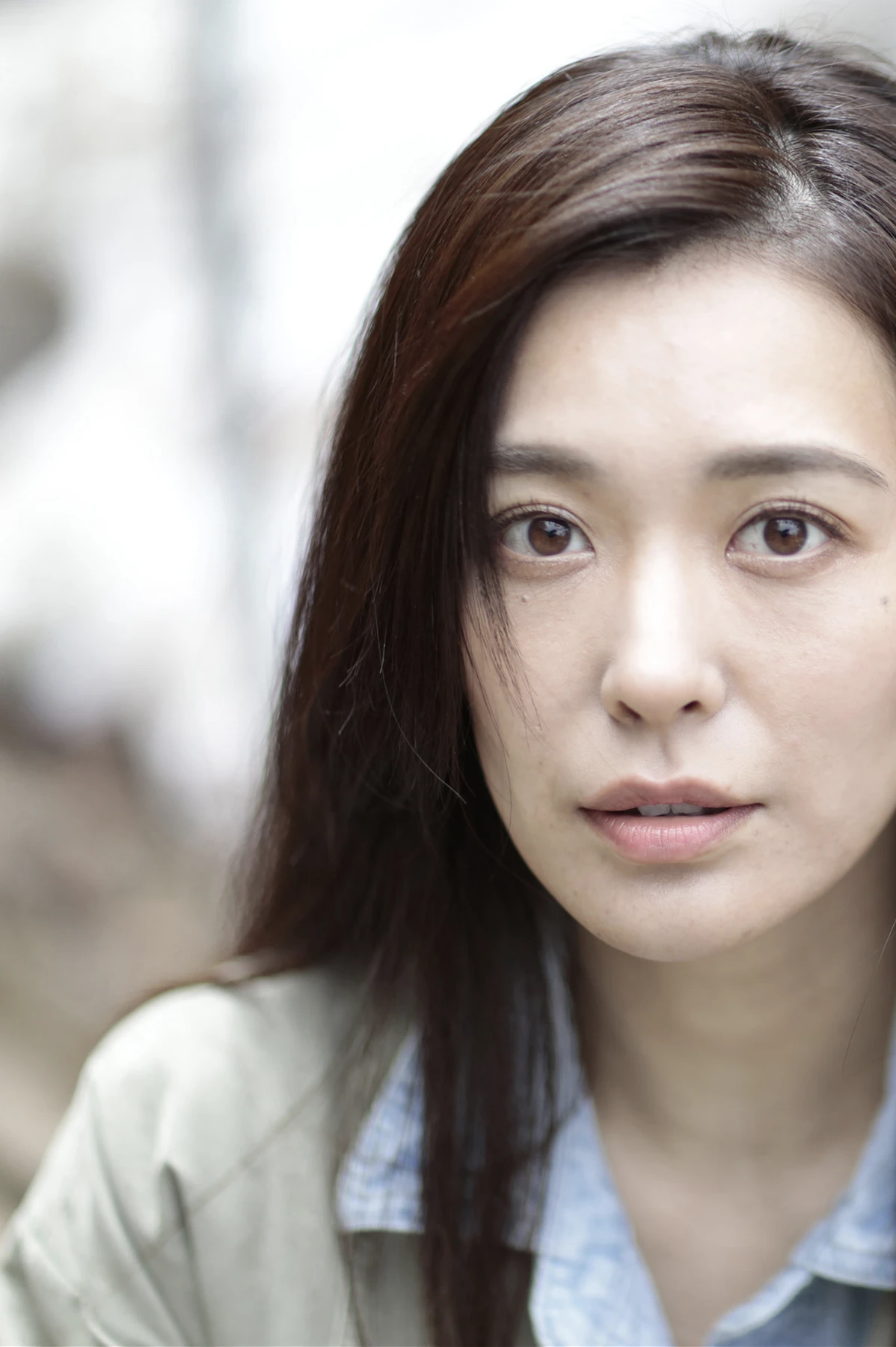 1770162401_342_Chiaki-Hiratsuka-平塚千瑛-写真集-「CHIAKI完全未発表版」-Set02.jpg 1770162401 342 Chiaki Hiratsuka 平塚千瑛 写真集 「CHIAKI完全未発表版」 Set02