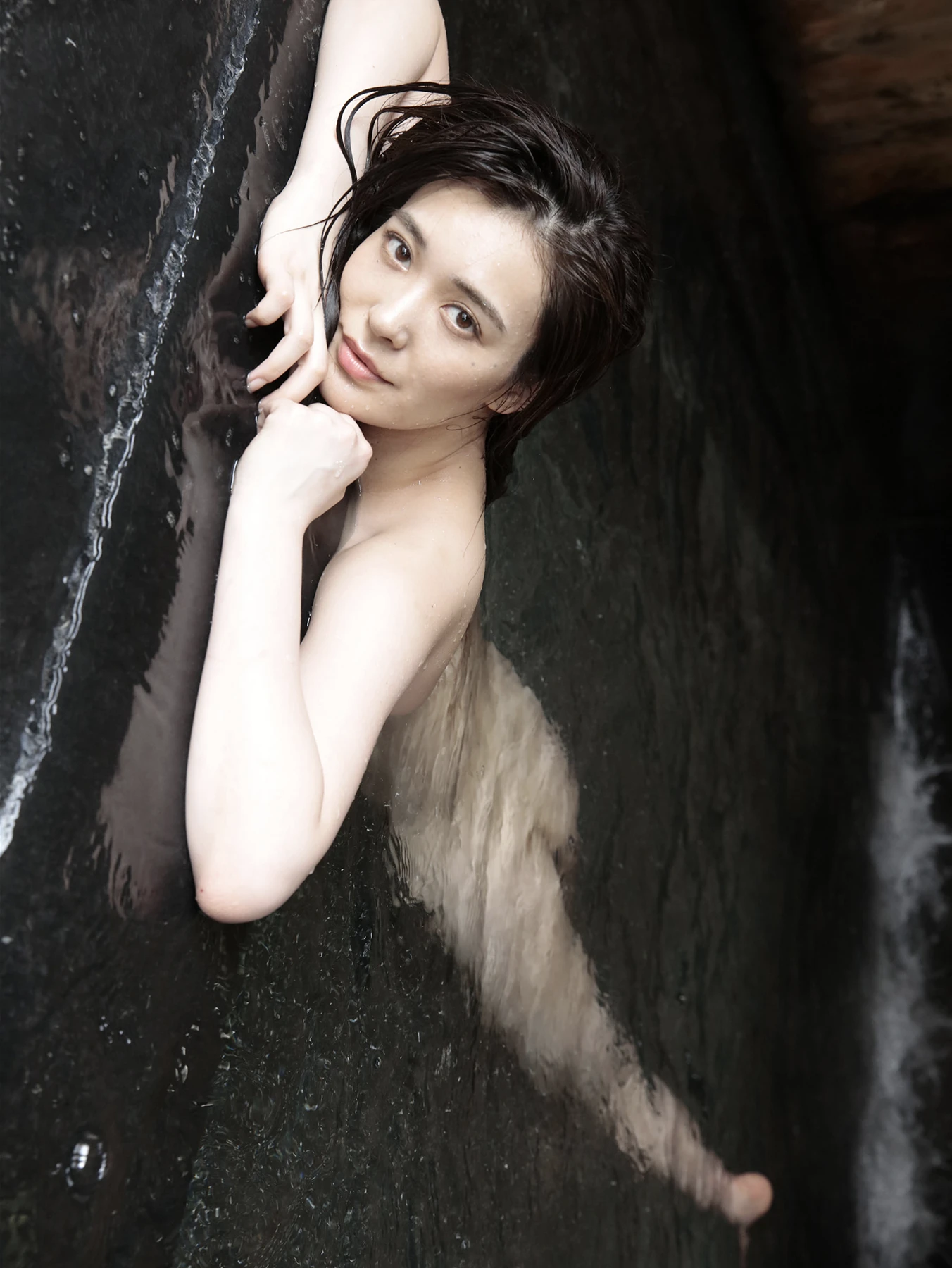 1770162511_139_Chiaki-Hiratsuka-平塚千瑛-写真集-「CHIAKI完全未発表版」-Set02.jpg 1770162511 139 Chiaki Hiratsuka 平塚千瑛 写真集 「CHIAKI完全未発表版」 Set02