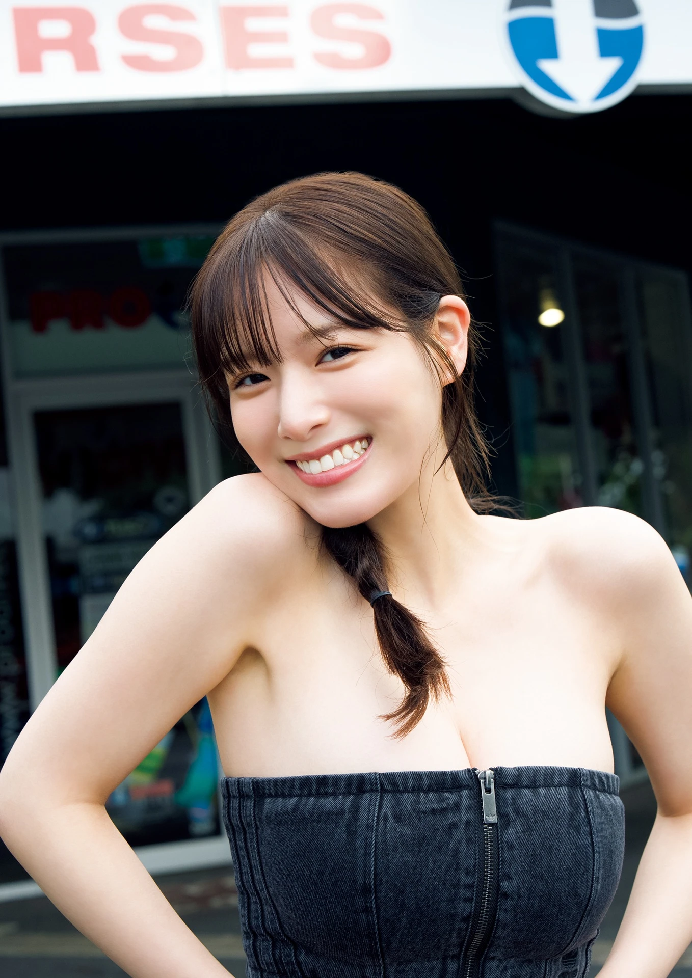 1771147580_858_Kurea-Hazuki-葉月くれあ-1st写真集-「Clarus」-Set02.jpg 1771147580 858 Kurea Hazuki 葉月くれあ 1st写真集 「Clarus」 Set02