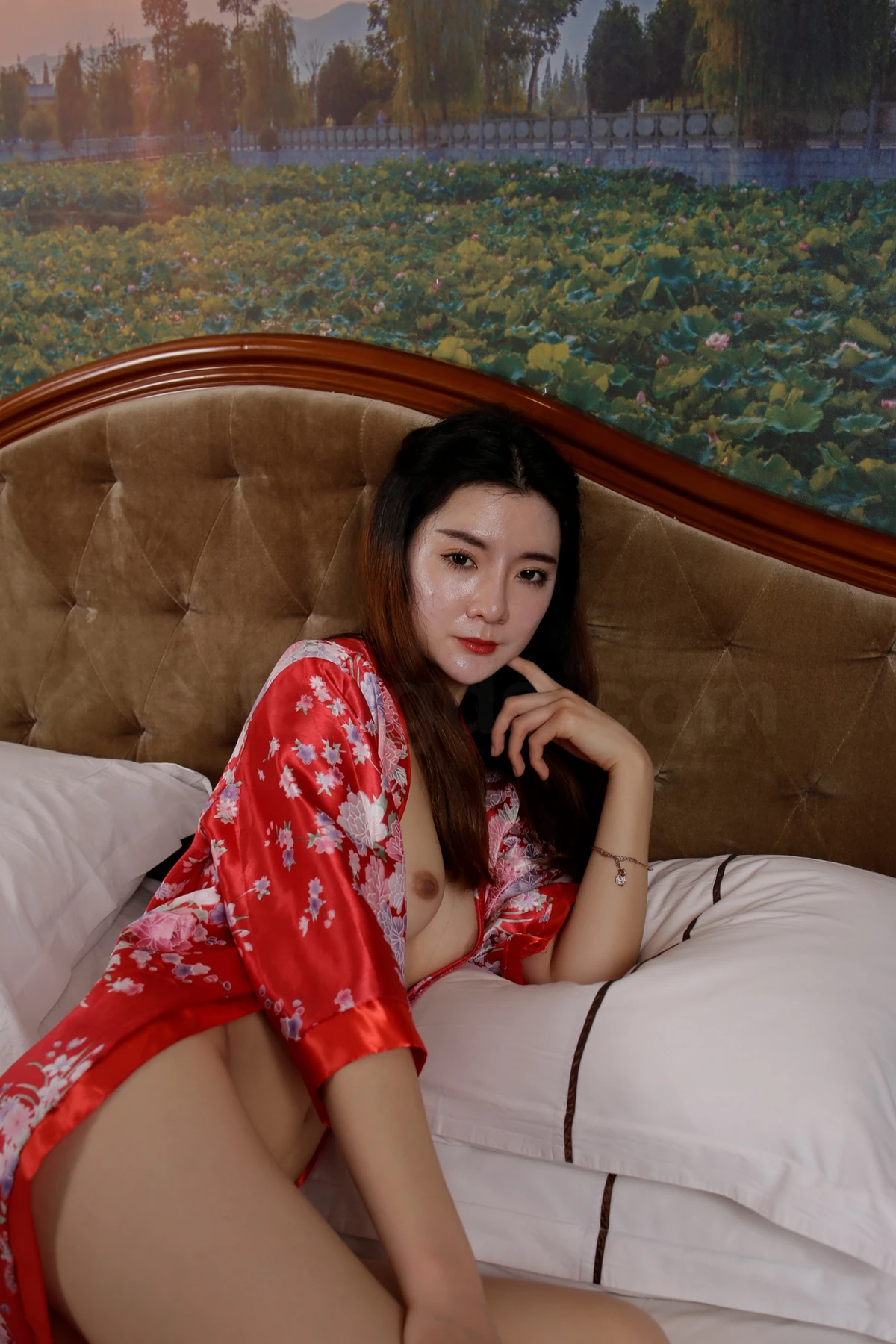 REN02A042_13.webp.webp REN02A042 13.webp