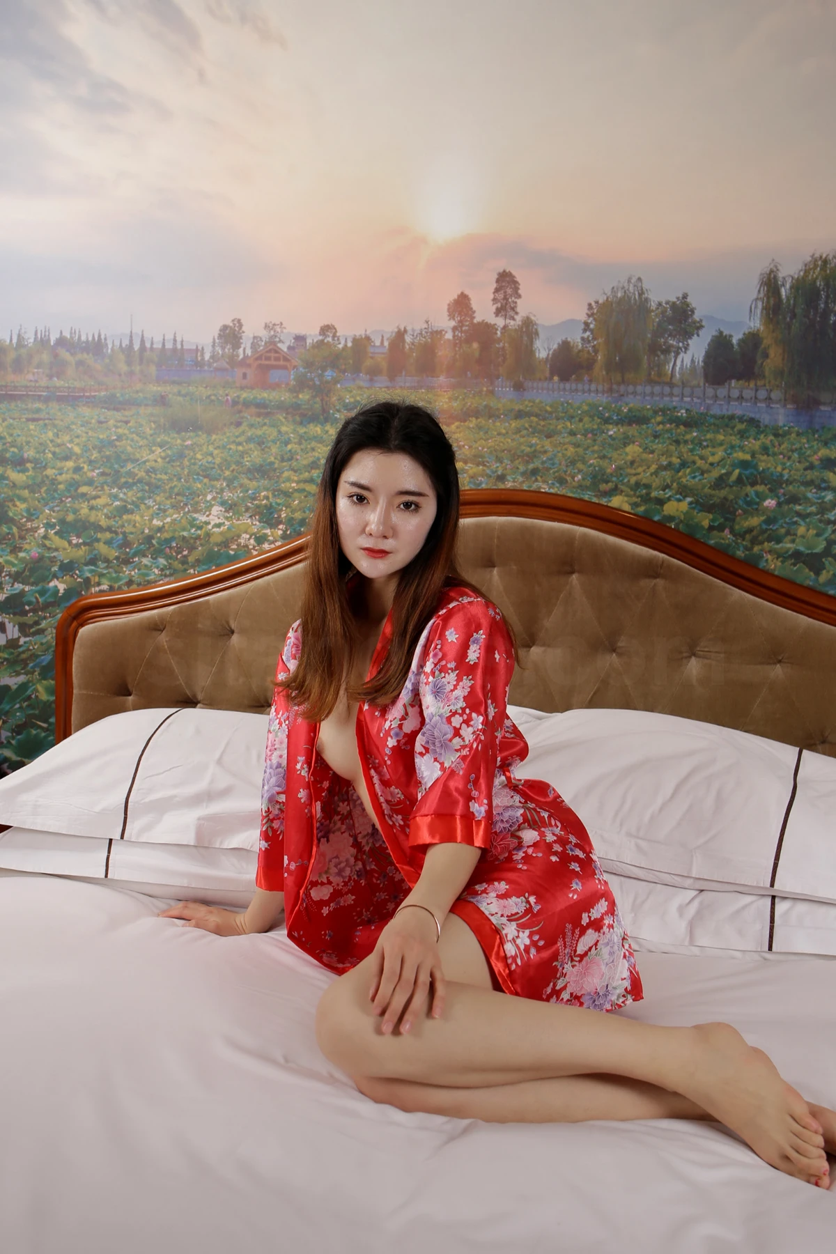 REN02A042_3.webp.webp REN02A042 3.webp