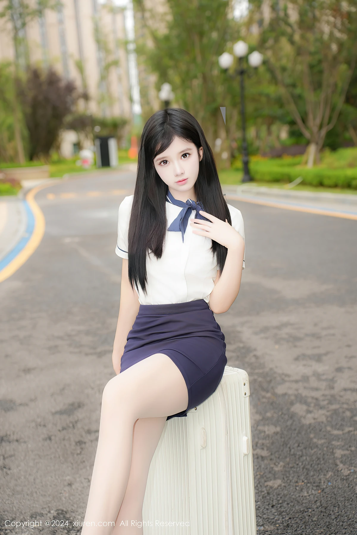 REN02W013_7.webp.webp REN02W013 7.webp