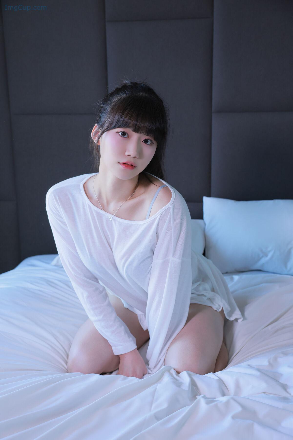 1772471742_546_SWEETBOX-Yui-유이-–-Teddy-Bear-Part01-50P.jpg 1772471742 546 SWEETBOX Yui 유이 – Teddy Bear Part01 50P