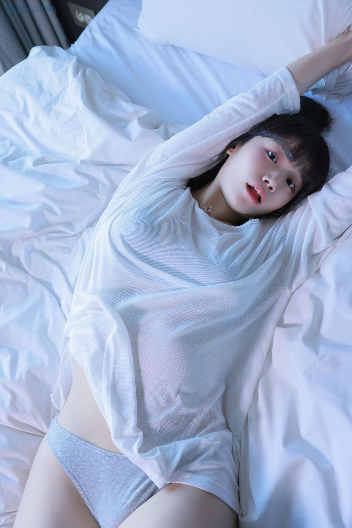 1772471795_472_SWEETBOX-Yui-유이-–-Teddy-Bear-Part01-50P.jpg 1772471795 472 SWEETBOX Yui 유이 – Teddy Bear Part01 50P