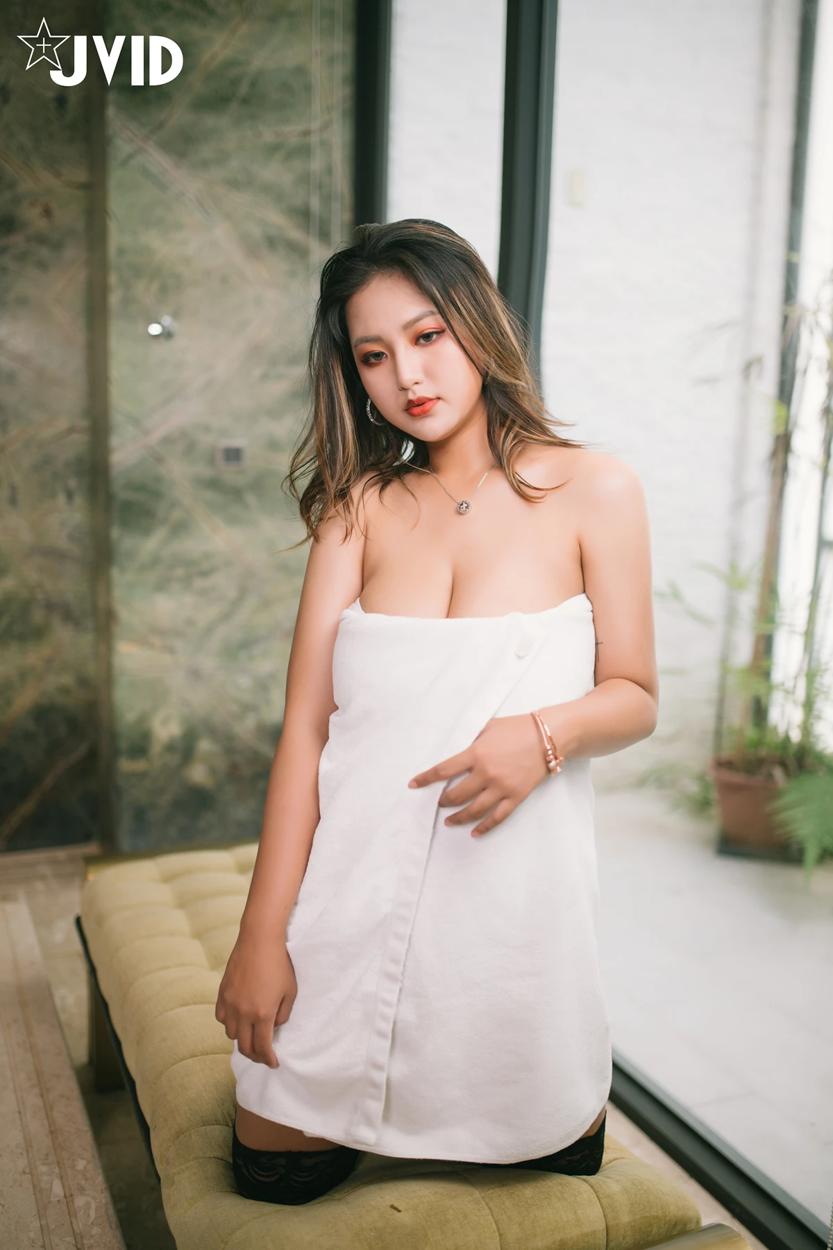 COS03A001_11.webp.webp COS03A001 11.webp