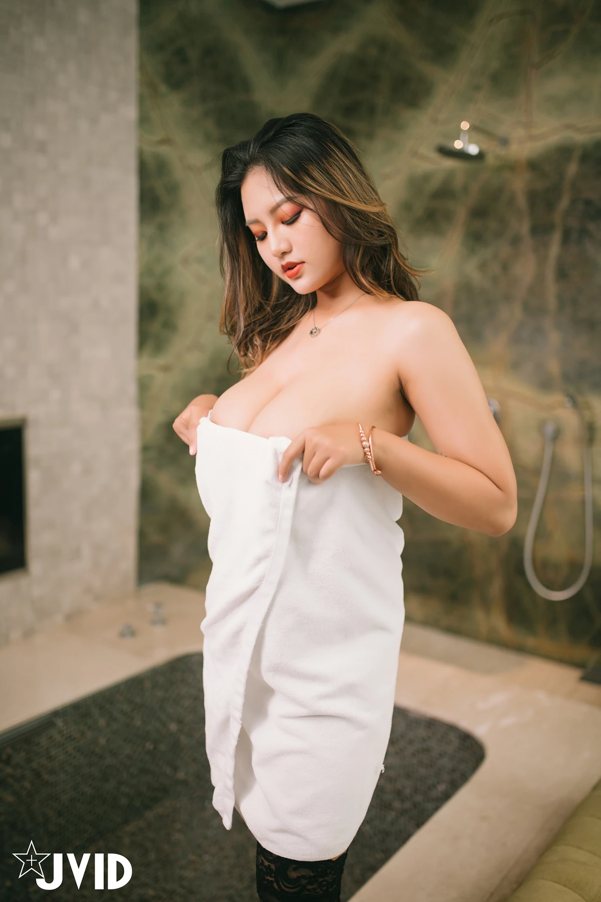 COS03A001_13.webp.webp COS03A001 13.webp