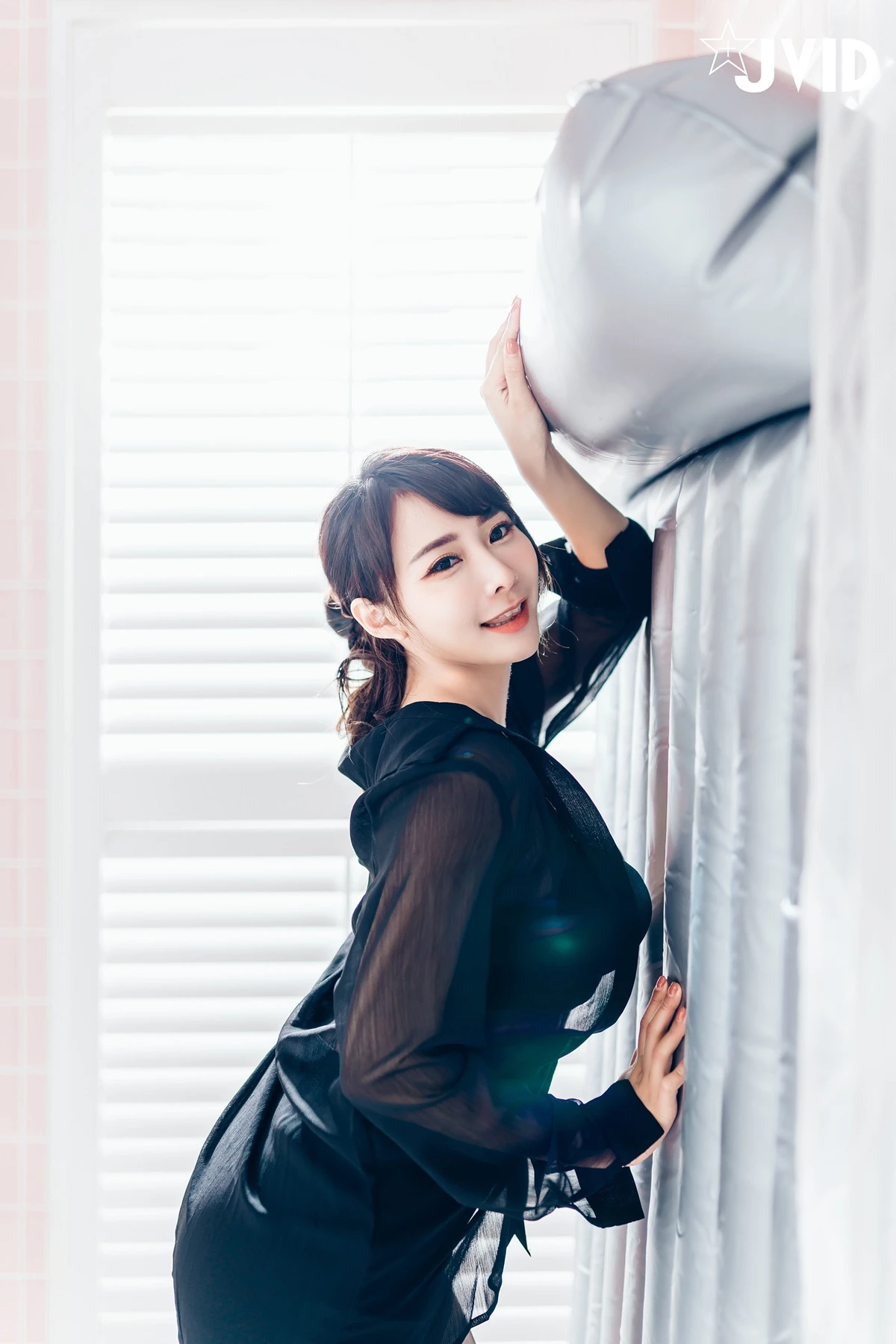 COS03A011_27.webp.webp COS03A011 27.webp